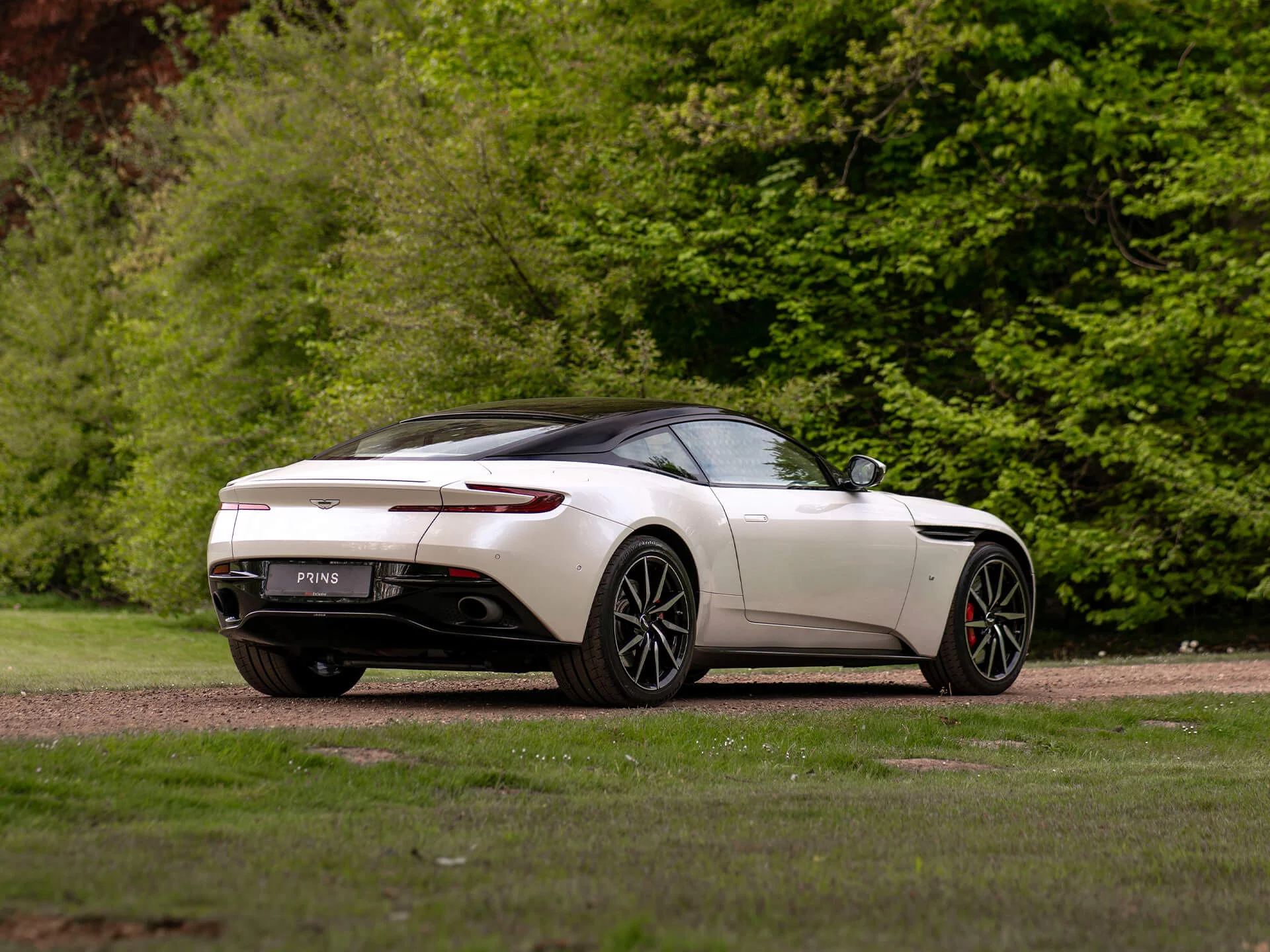 Morning Frost White Aston Martin DB11