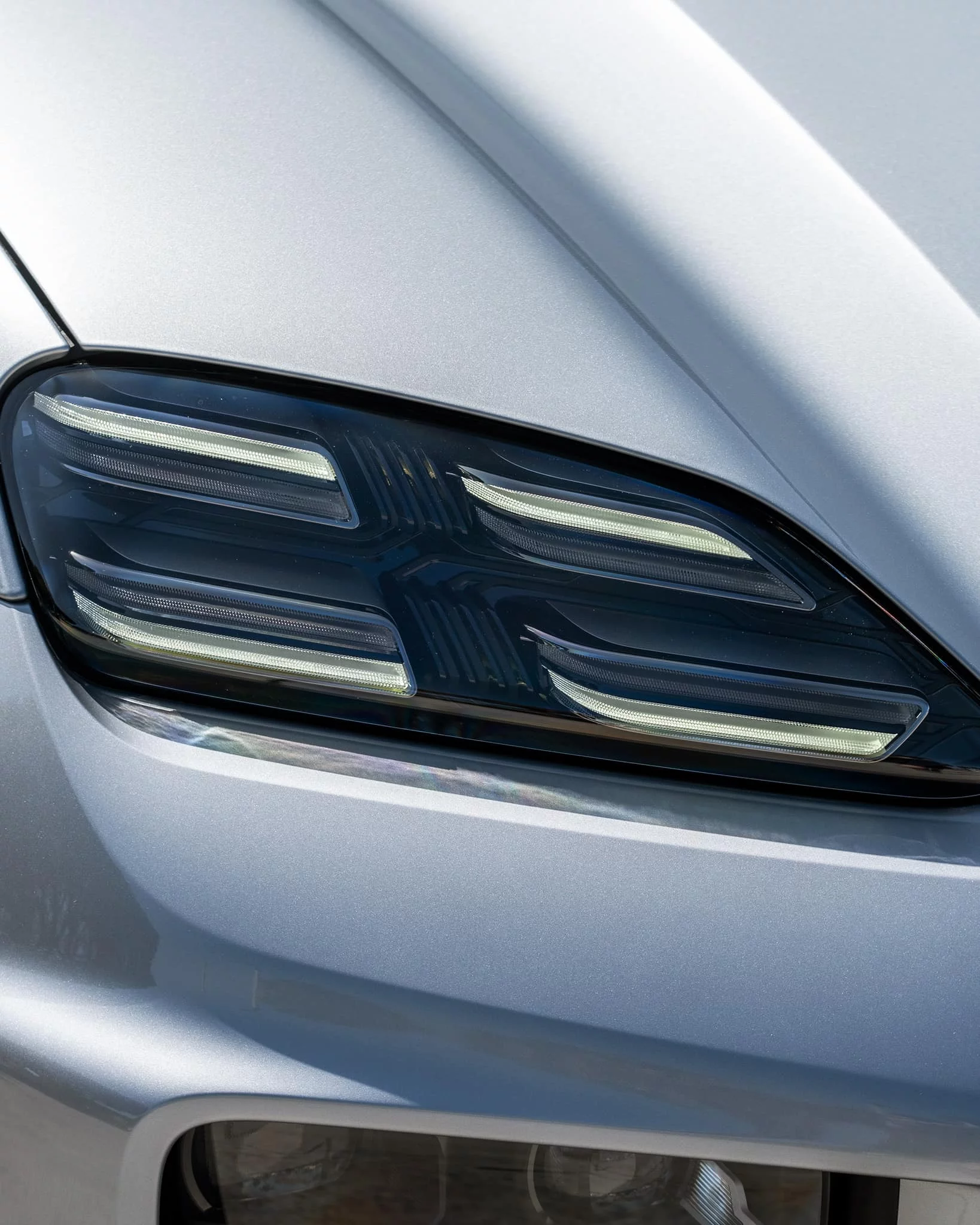 Dolomite Silver Metallic Porsche Macan Electric