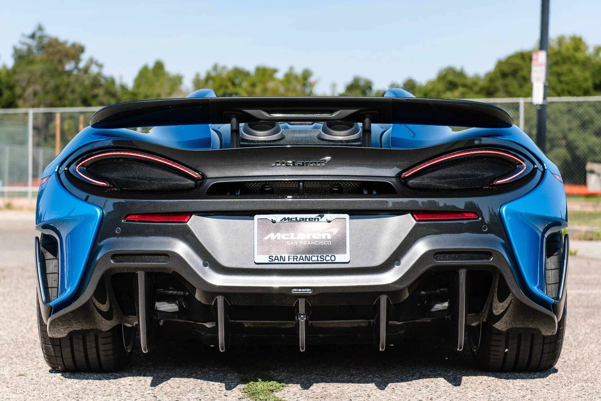 Ludus Blue McLaren 600LT