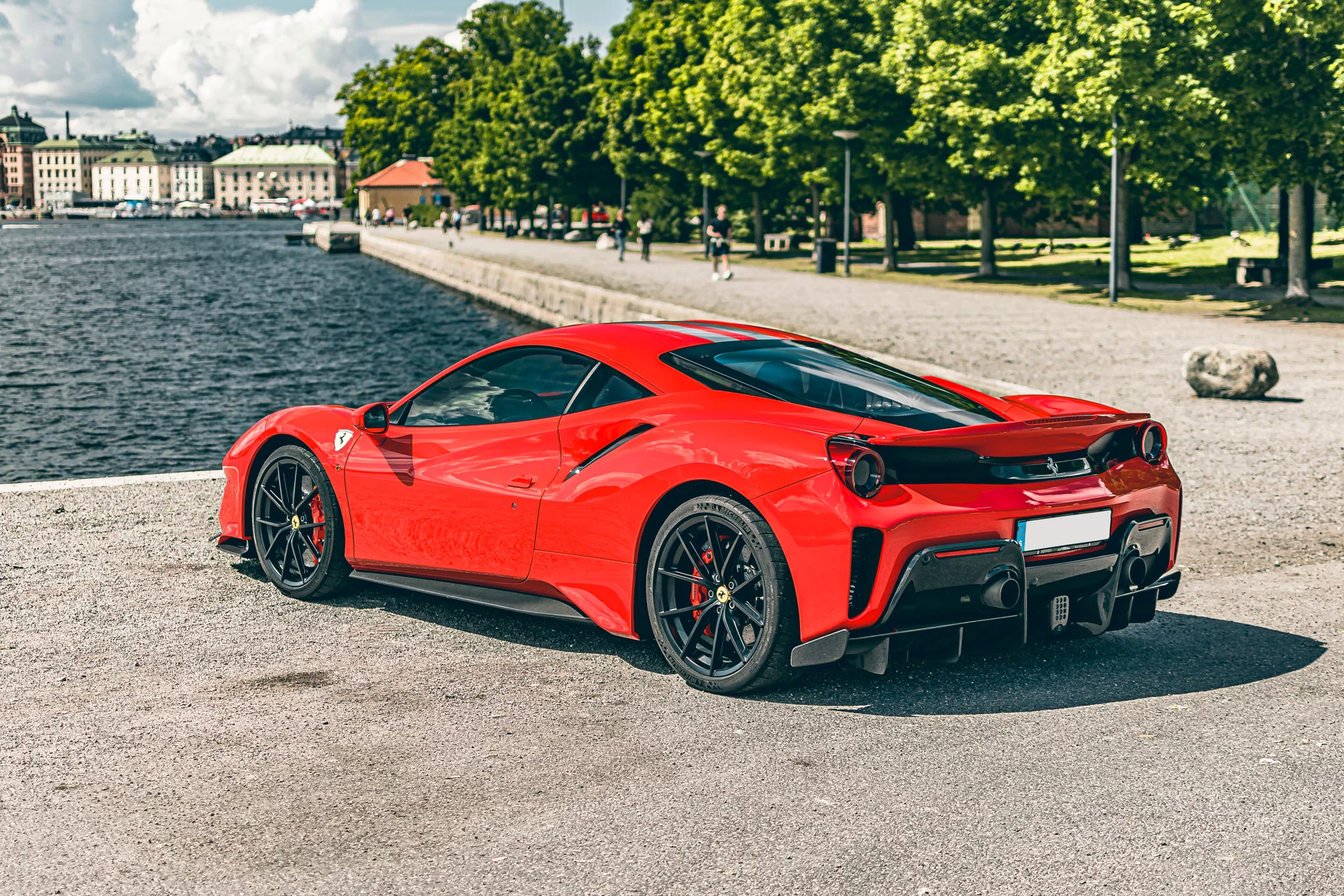 Rosso Scuderia Ferrari 488