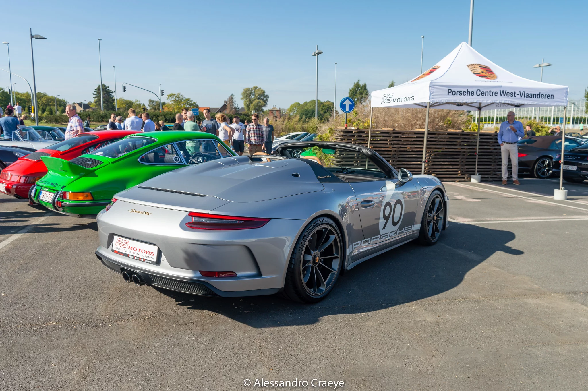 GT Silver Metallic Porsche 911 Speedster
