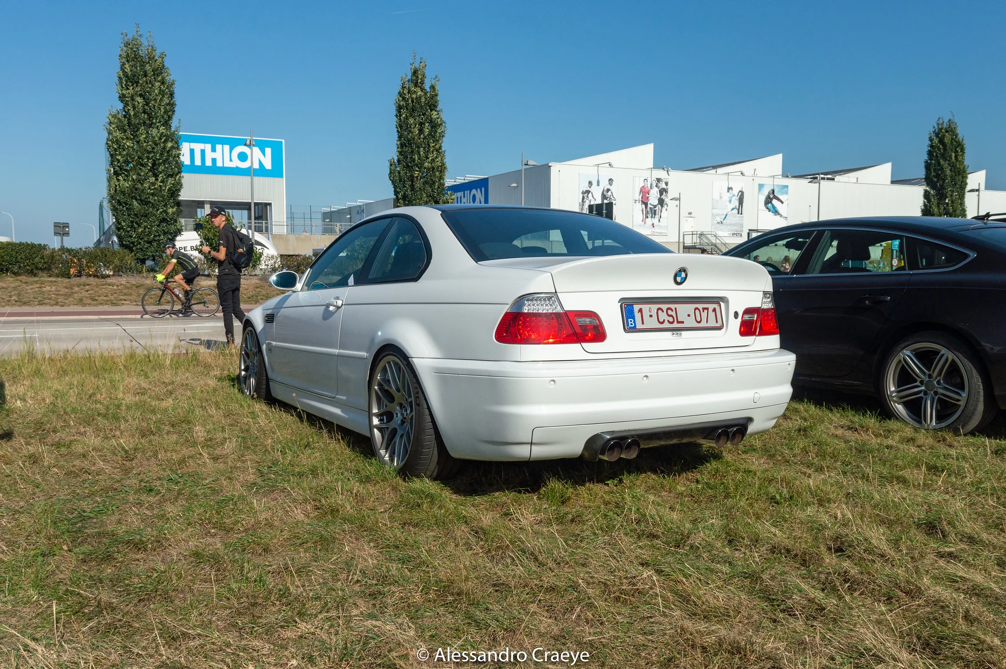 Alpine White III BMW M3