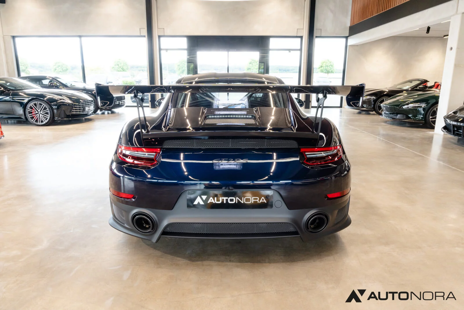 Night Blue Metallic Porsche 911 GT2 RS