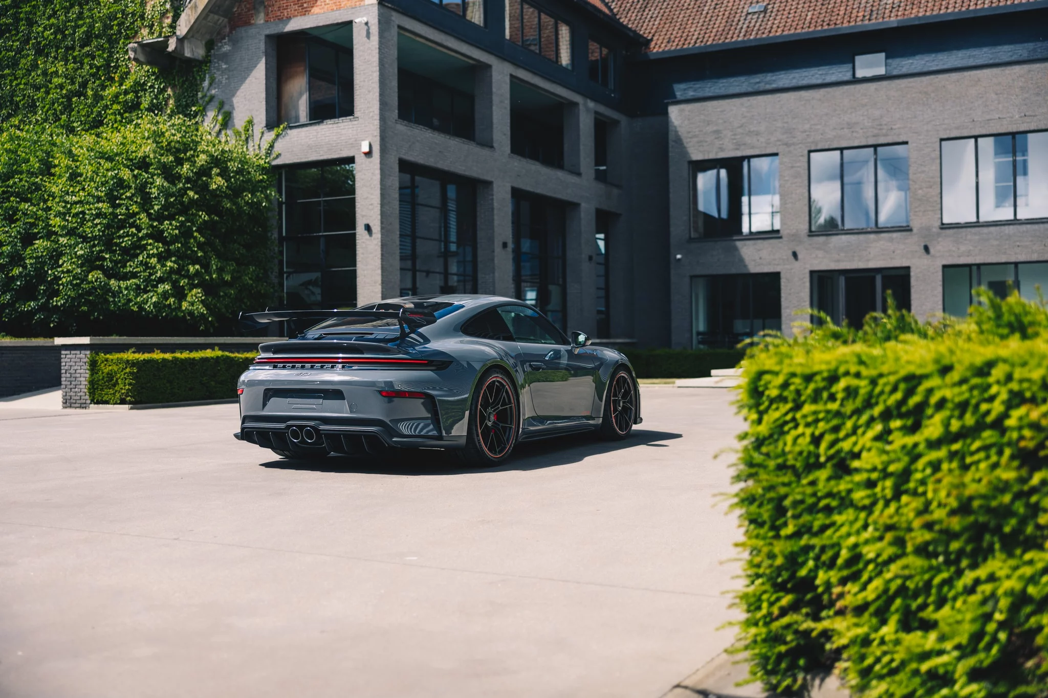 Slate Grey Neo Porsche 911 GT3