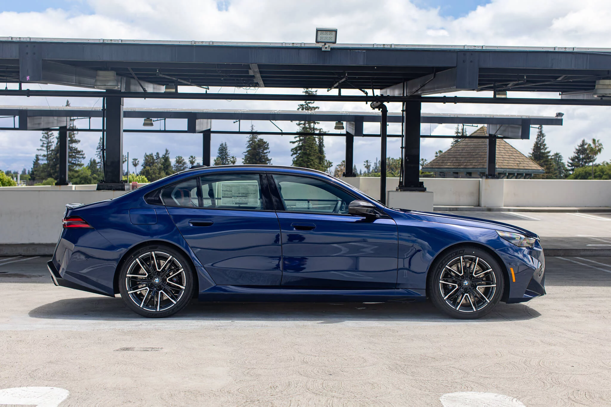 Mauritius Blue BMW M5