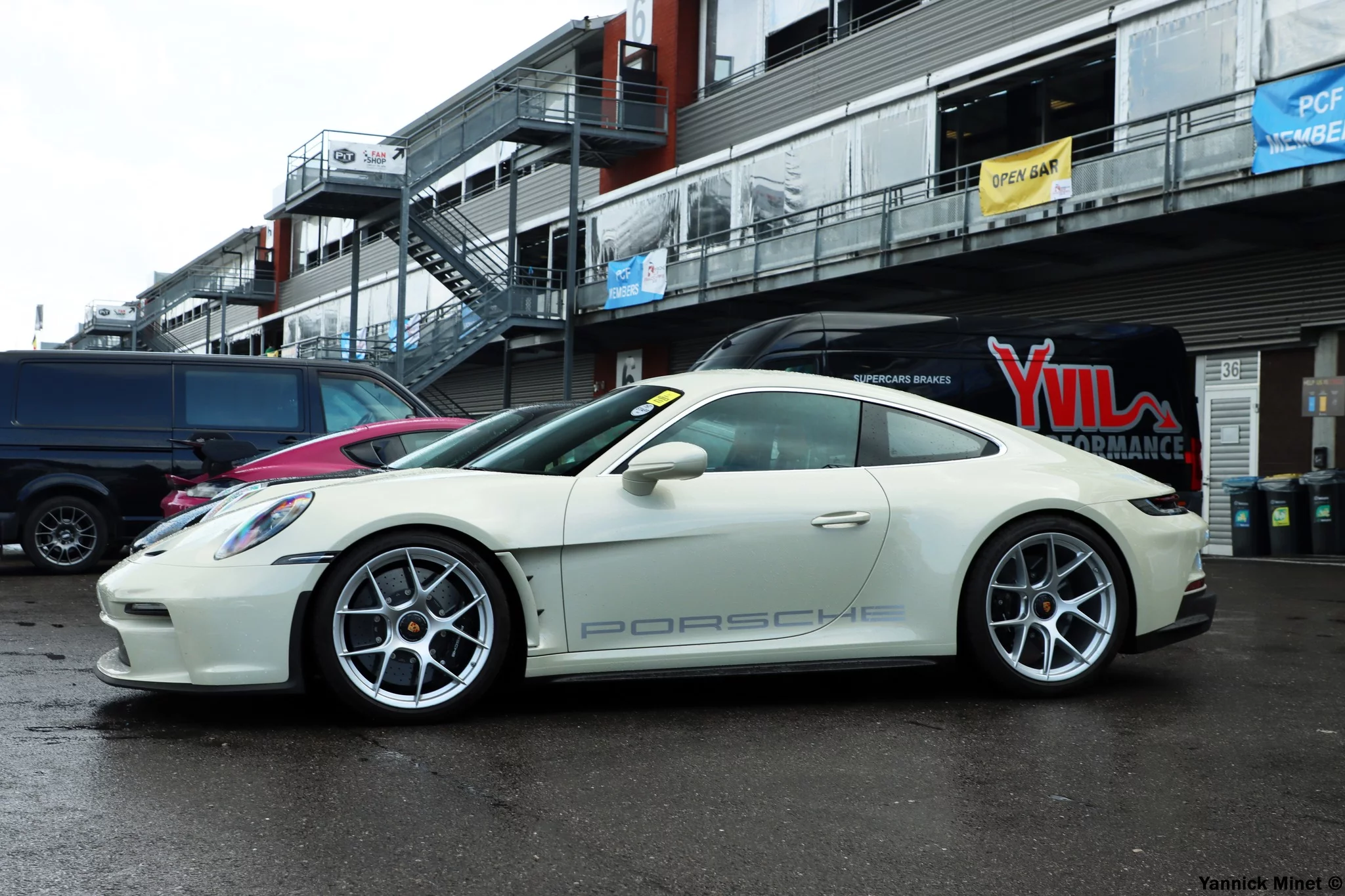 Geyser Grey Metallic Porsche 911 S/T