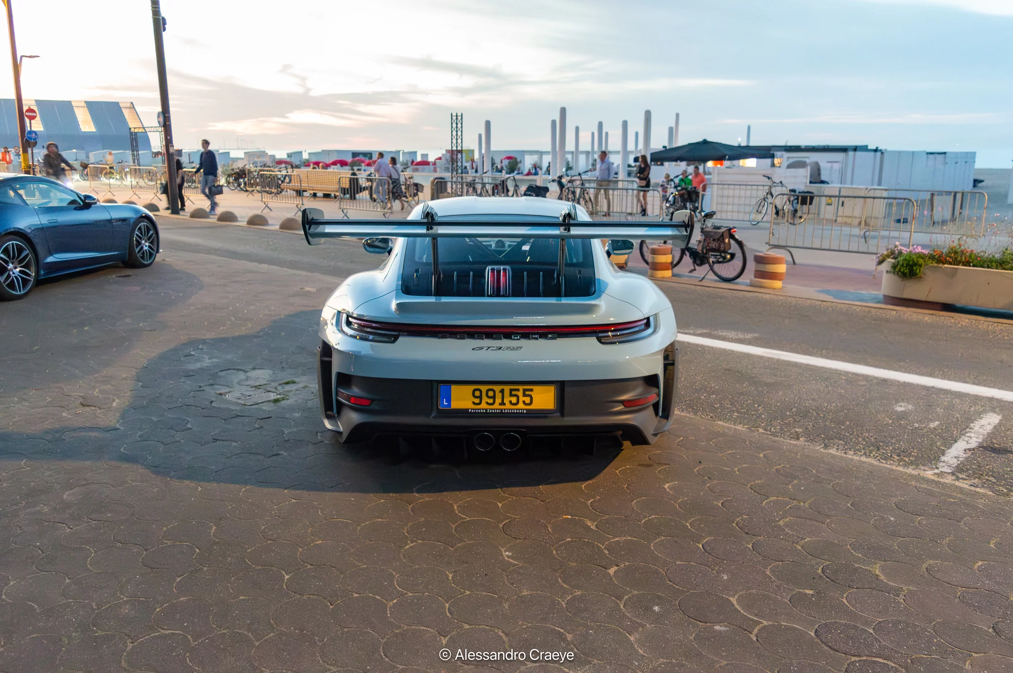 Meissen Blue Porsche 911 GT3 RS