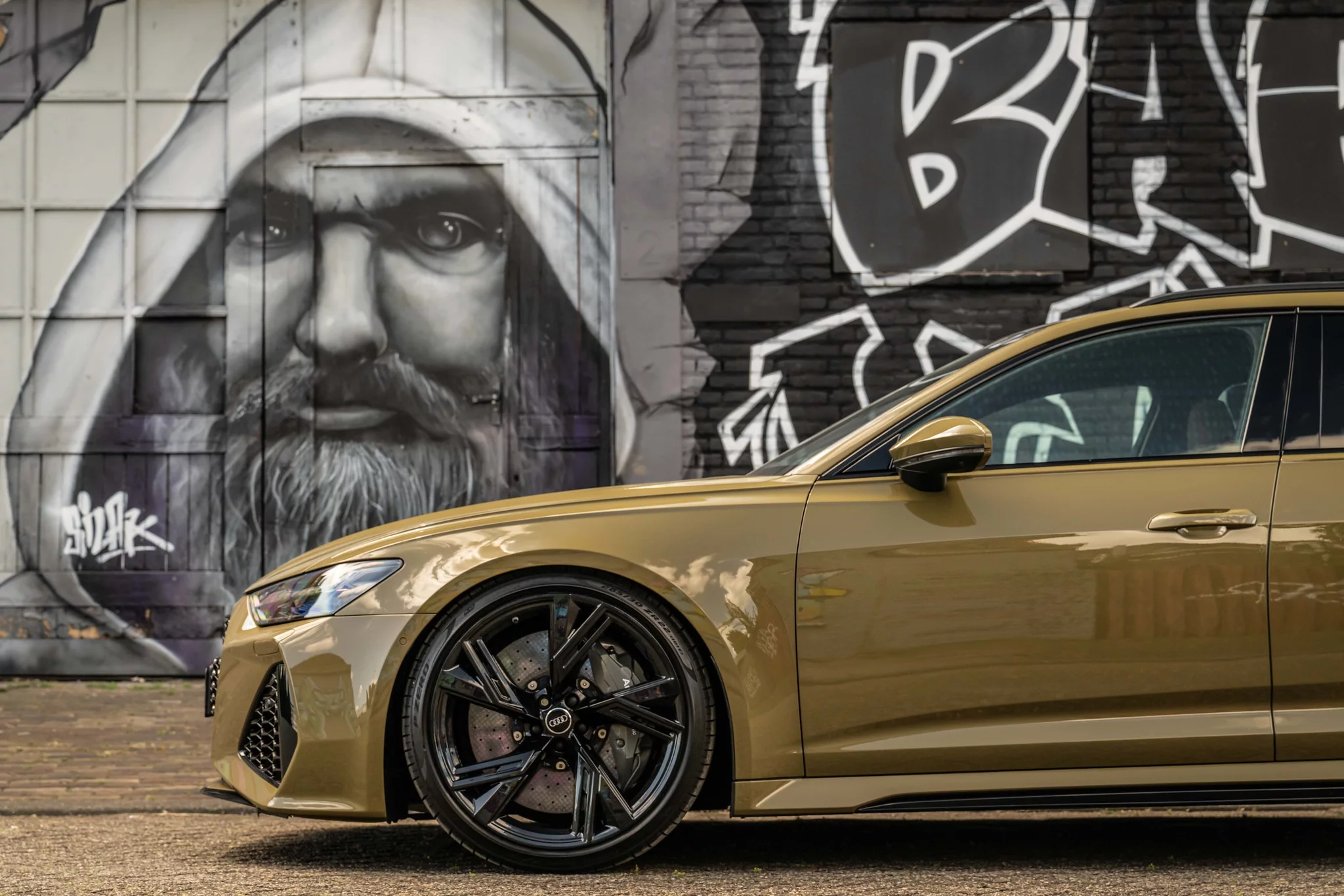 Tactical Green Audi RS6 Avant
