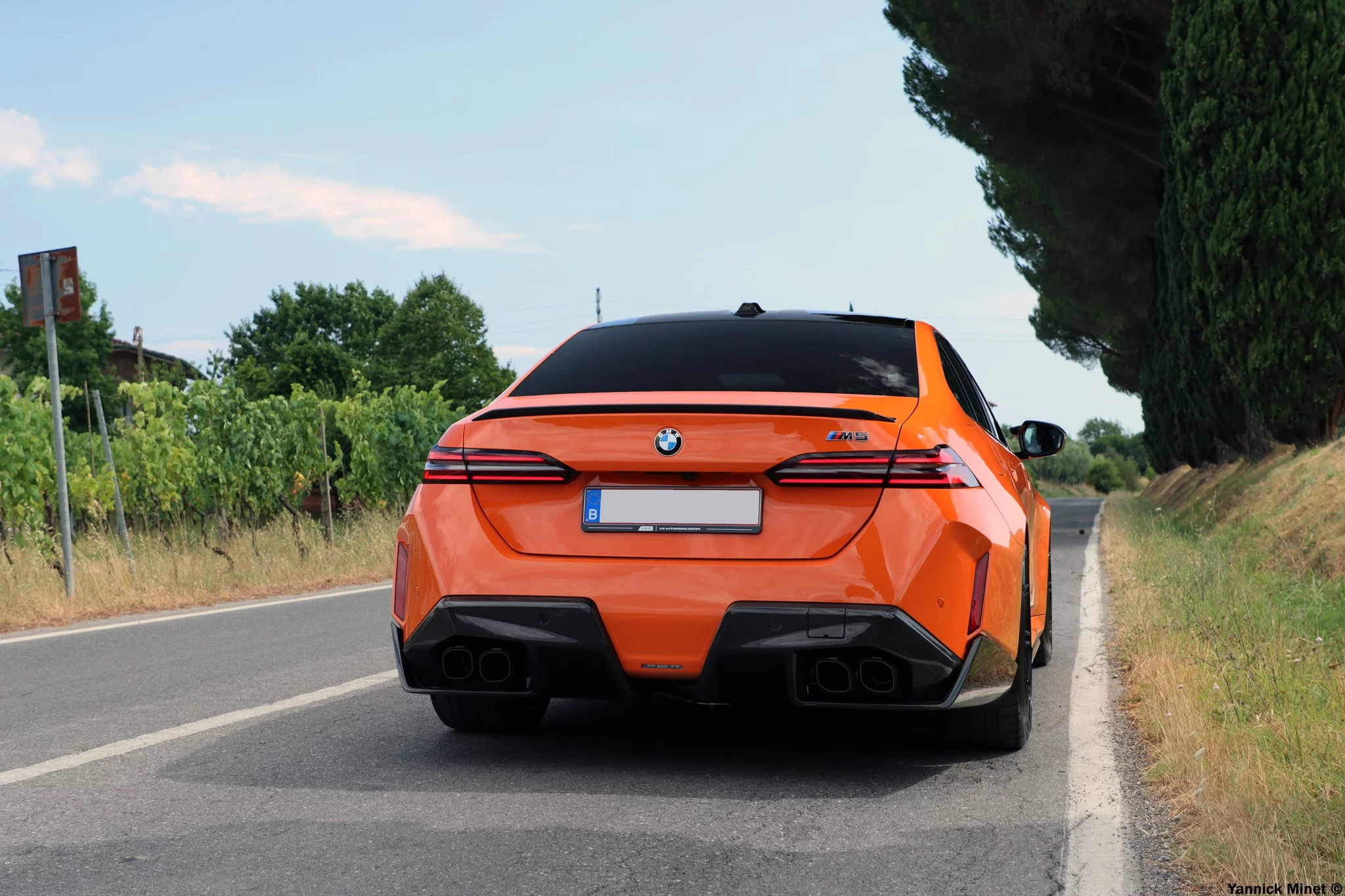 Fire Orange III BMW M5