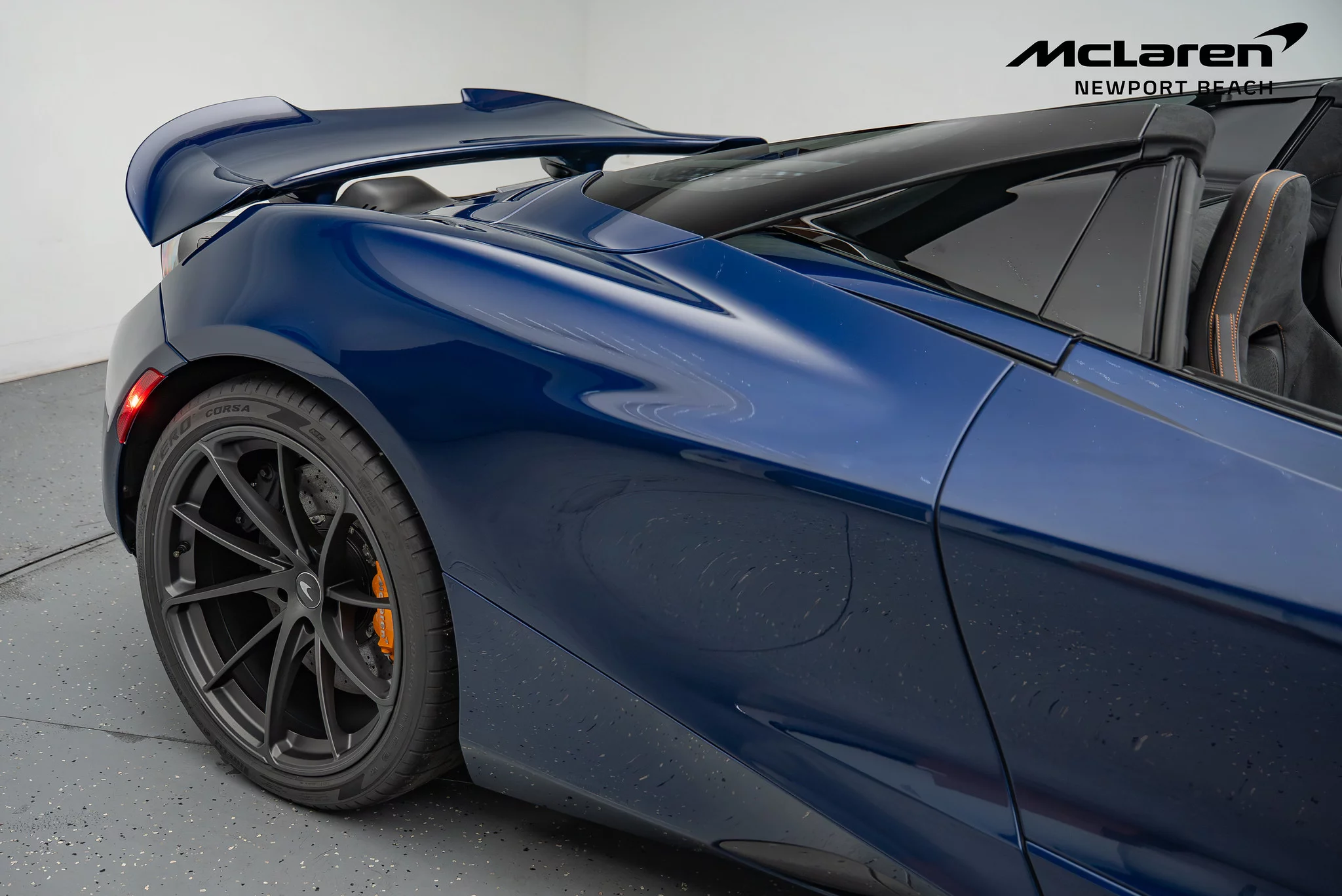 Namaka Blue McLaren 750S
