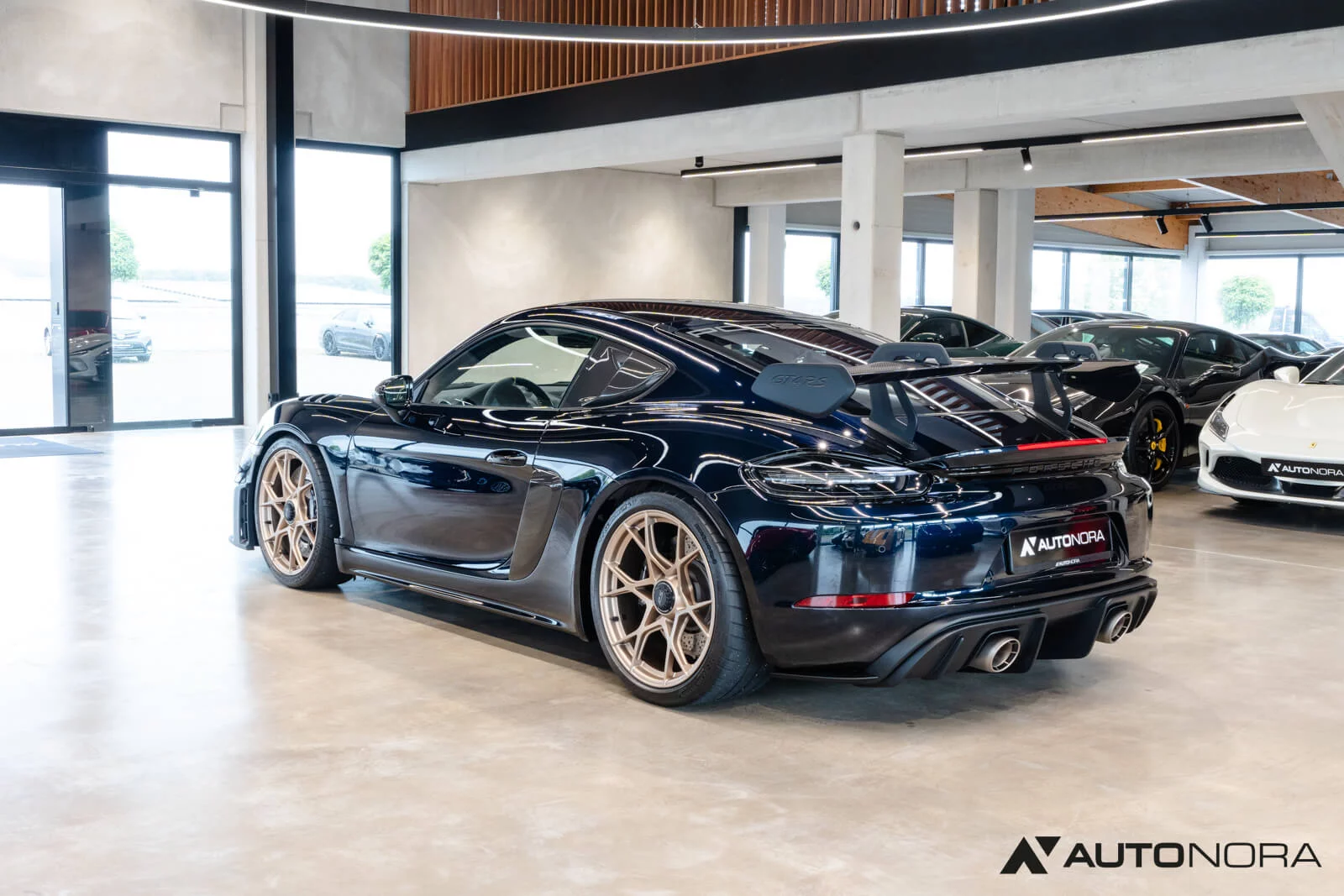 Moonlight Blue Metallic Porsche 718 Cayman GT4 RS
