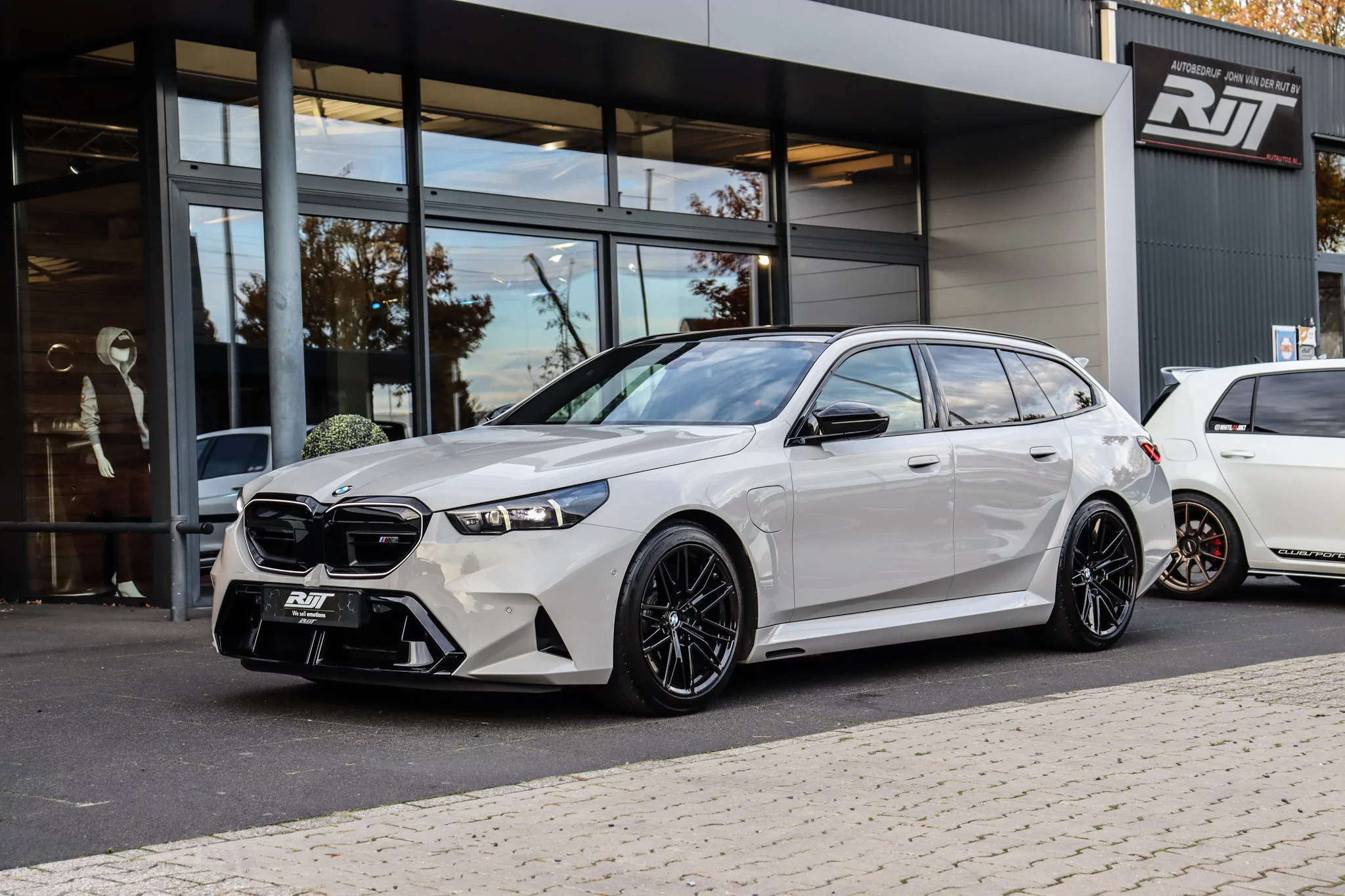 Crayon BMW M5