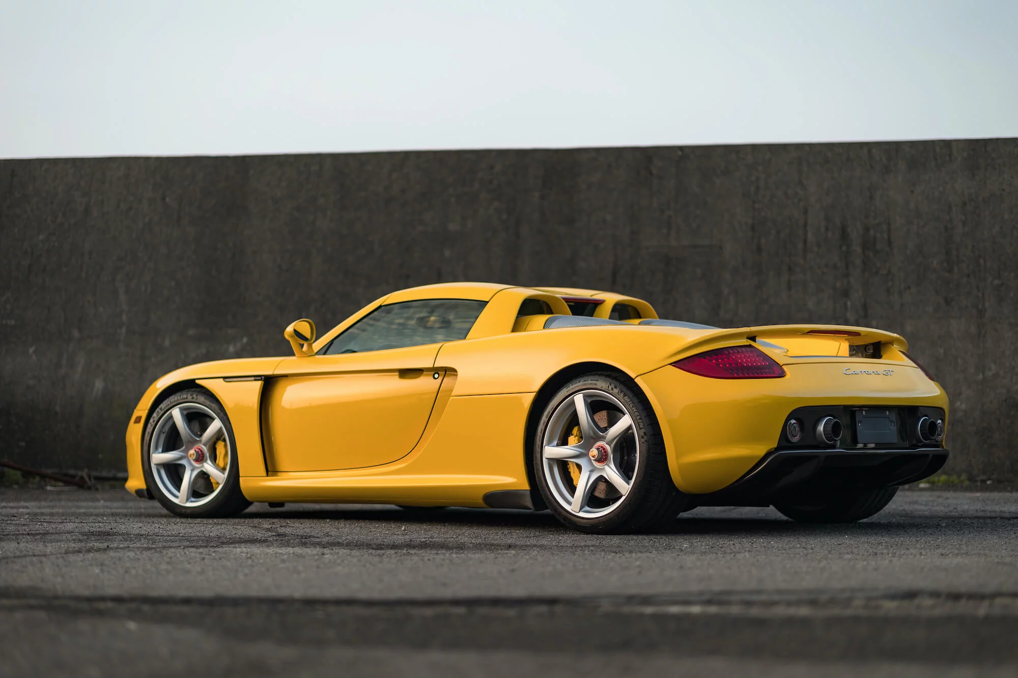 Fayence Yellow Porsche Carrera GT
