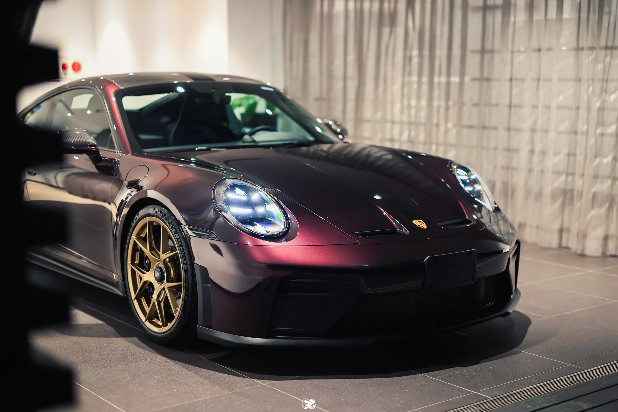 Amethyst Metallic Porsche 911 GT3