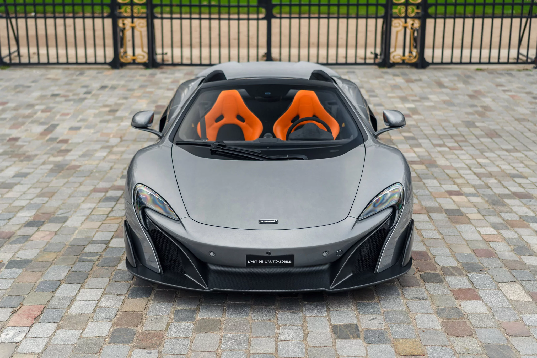 Titanium Silver McLaren 675LT