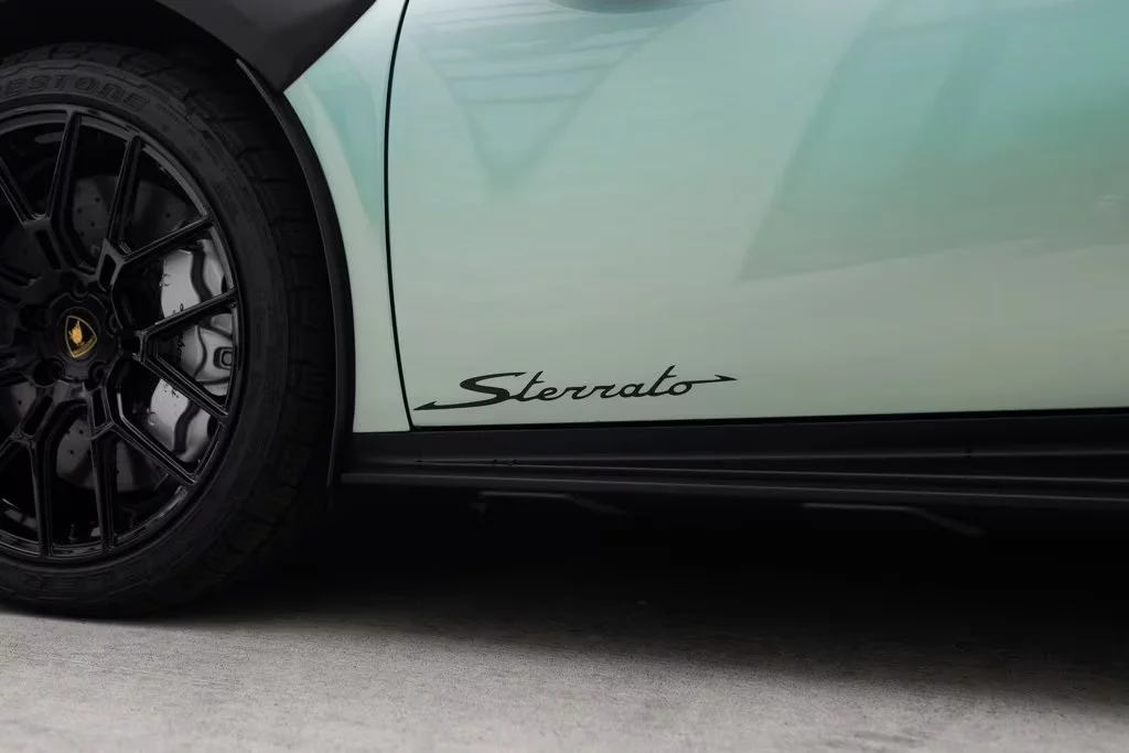 Verde Crystallus Lamborghini Huracán