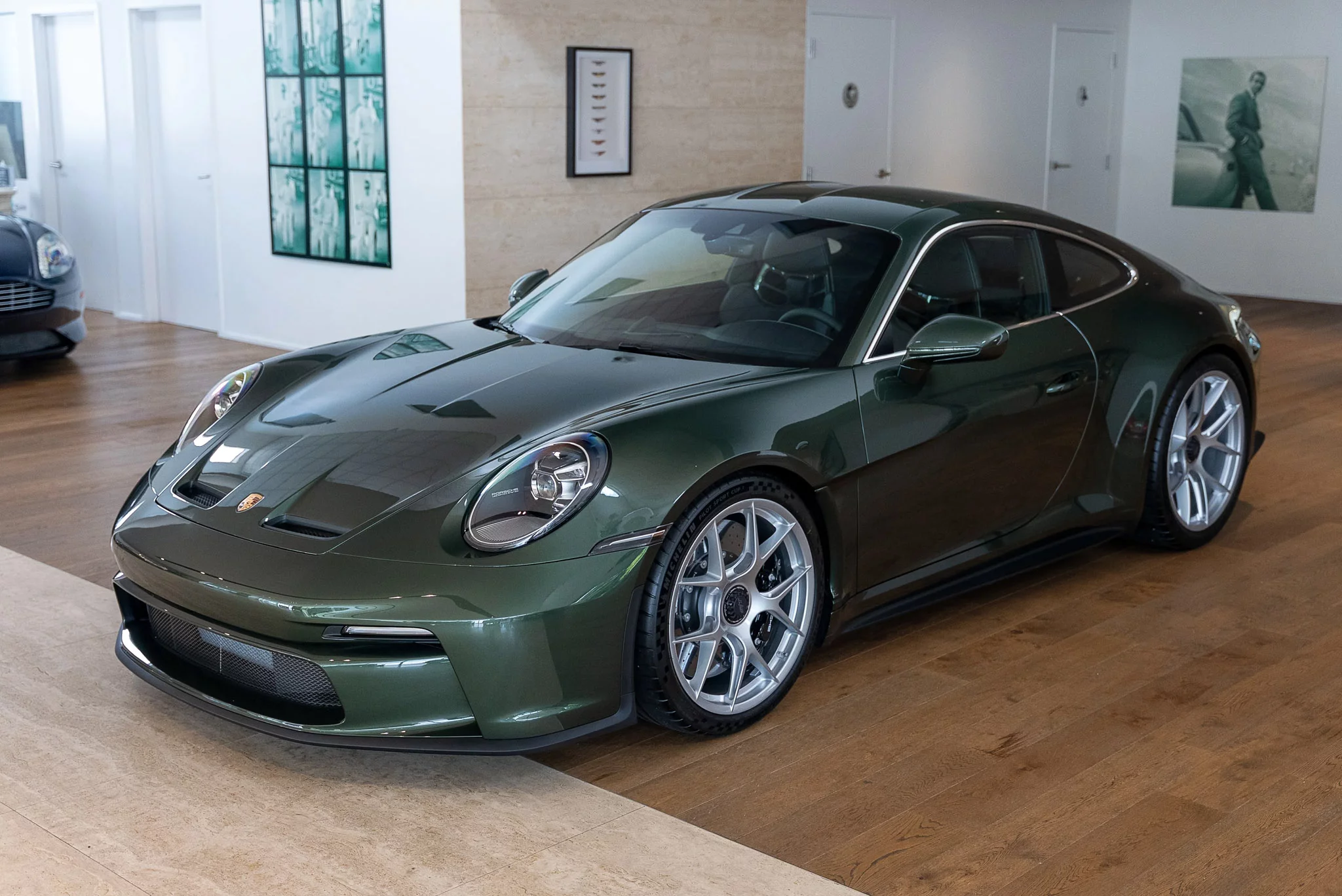 Oak Green Metallic Porsche 911 S/T