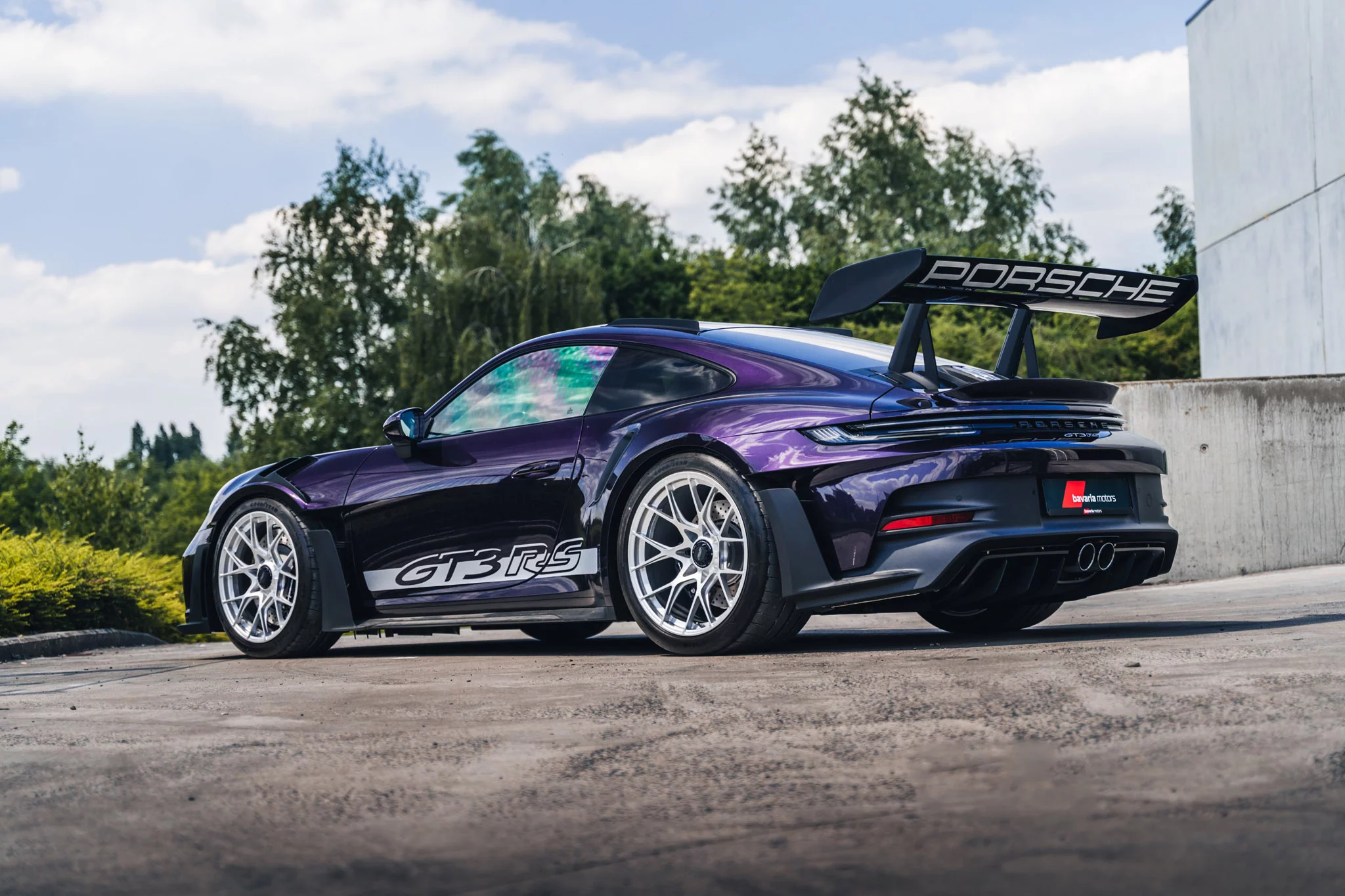 Viola Metallic Porsche 911 GT3 RS