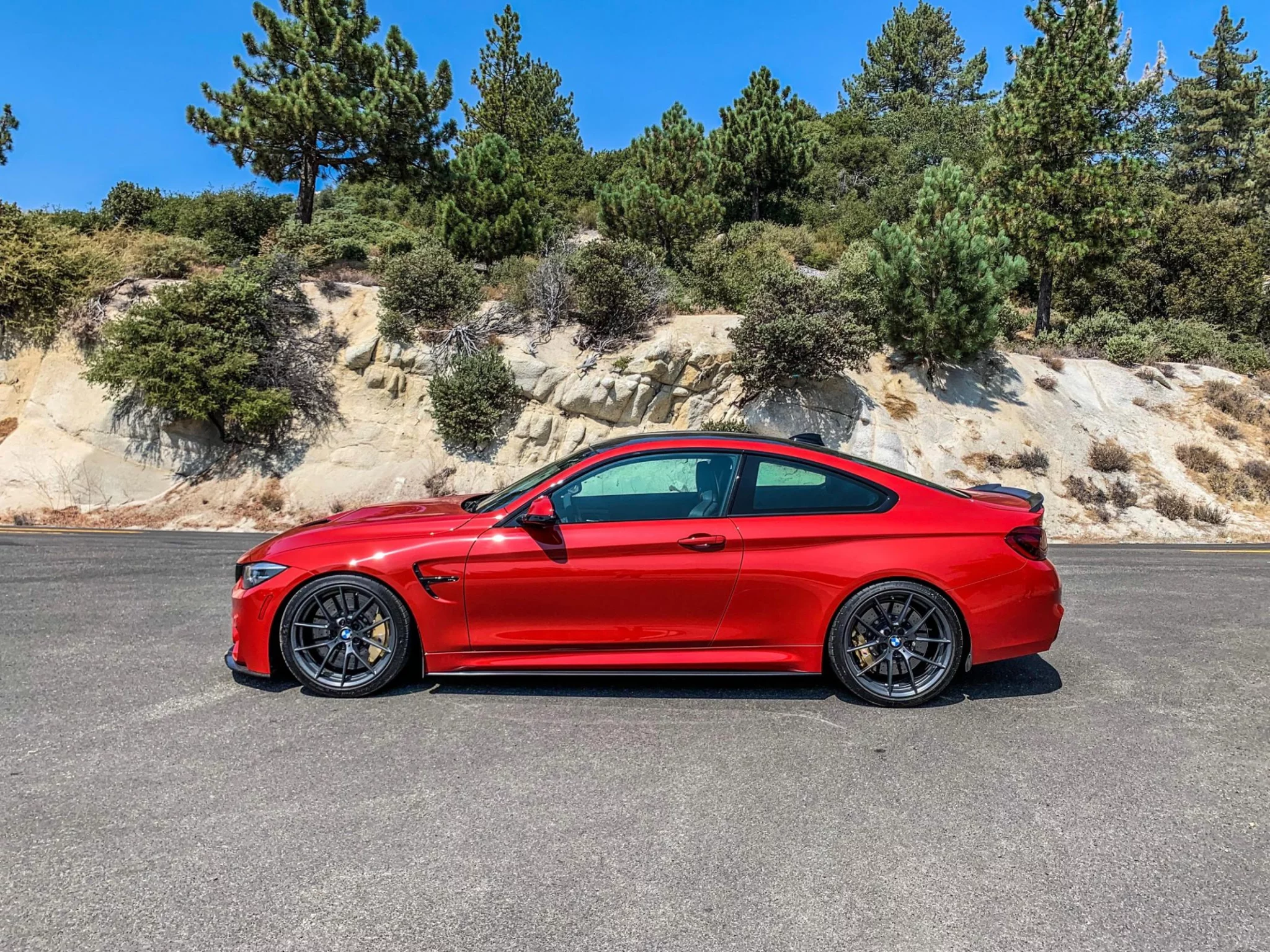Melbourne Red BMW M4