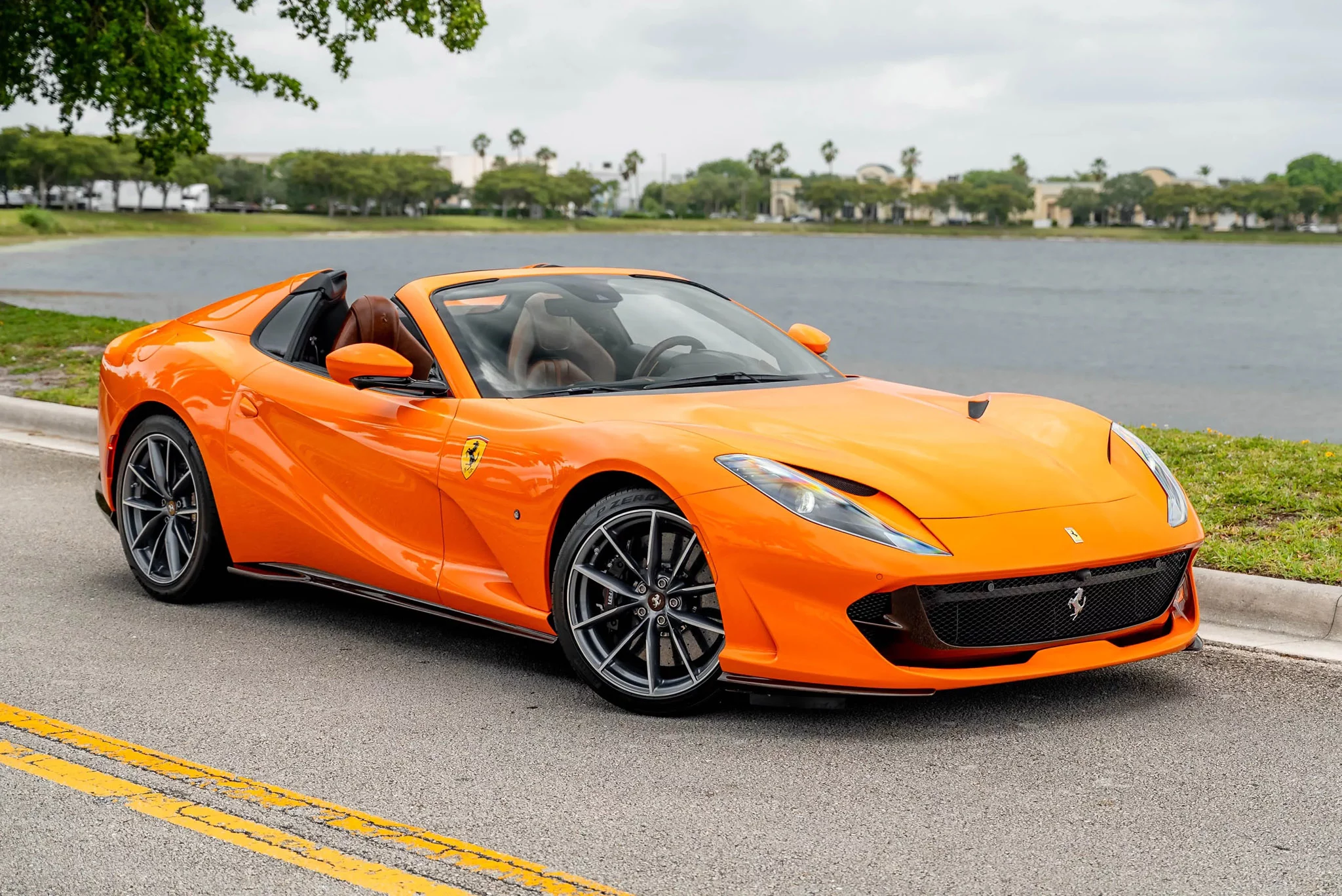 Arancio 3 Strati Ferrari 812