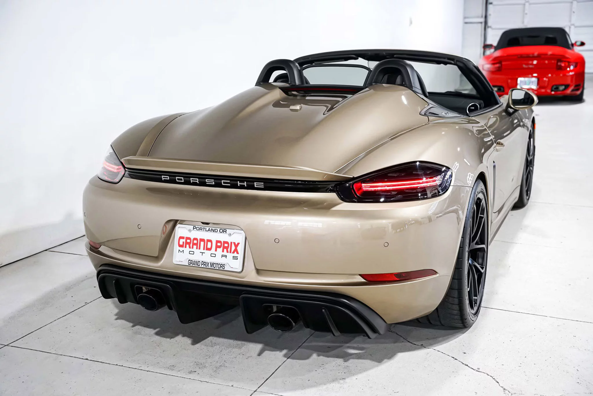 Gold Bronze Metallic Porsche 718