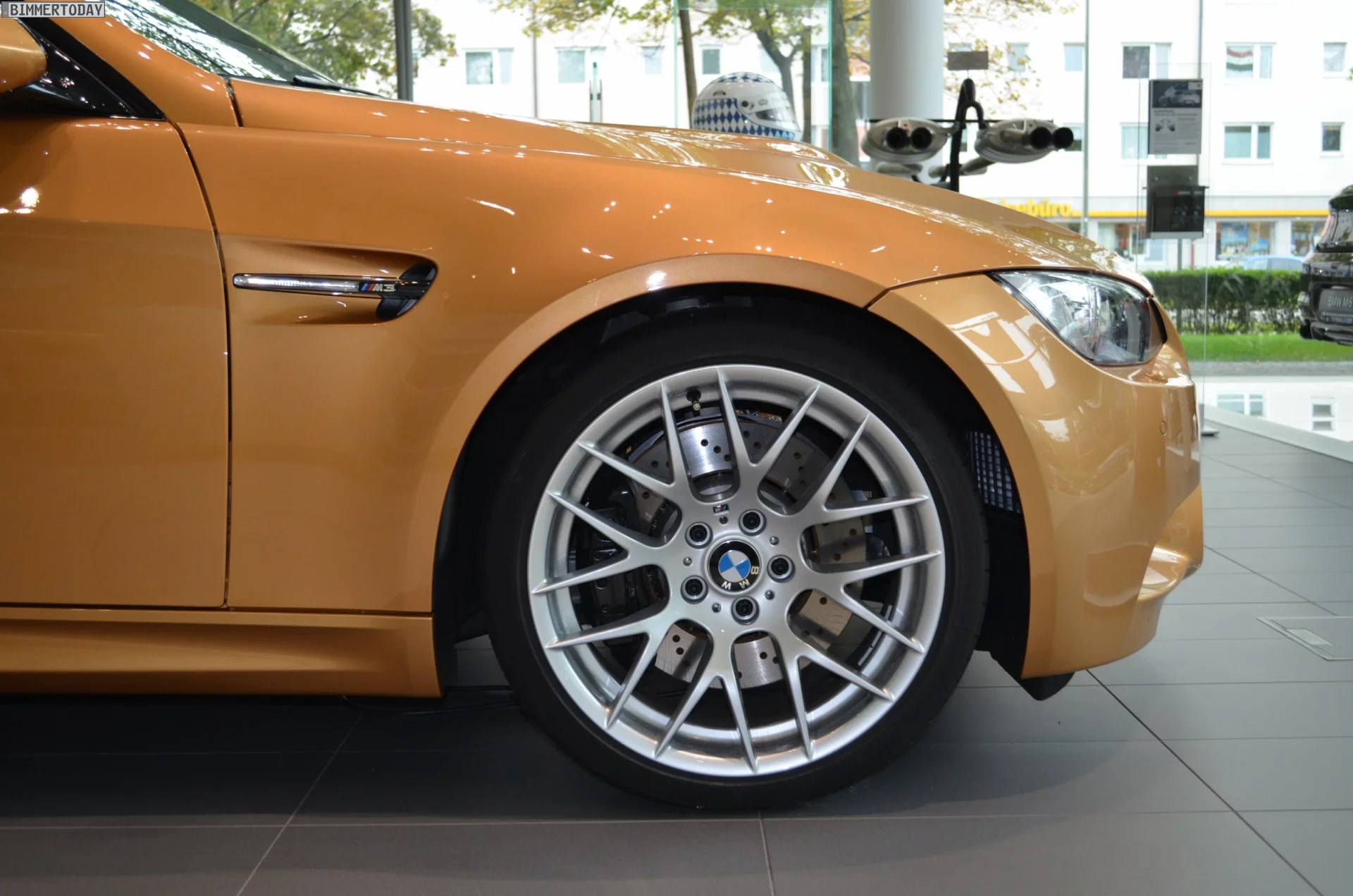 Sunburst Gold BMW M3
