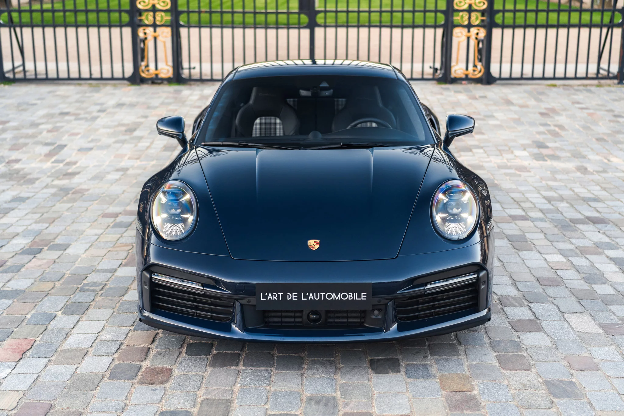 Dark Sea Blue Porsche 911 Turbo