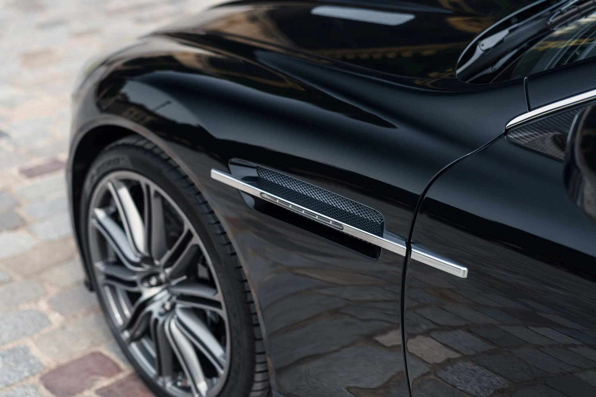 Storm Black Aston Martin DBS