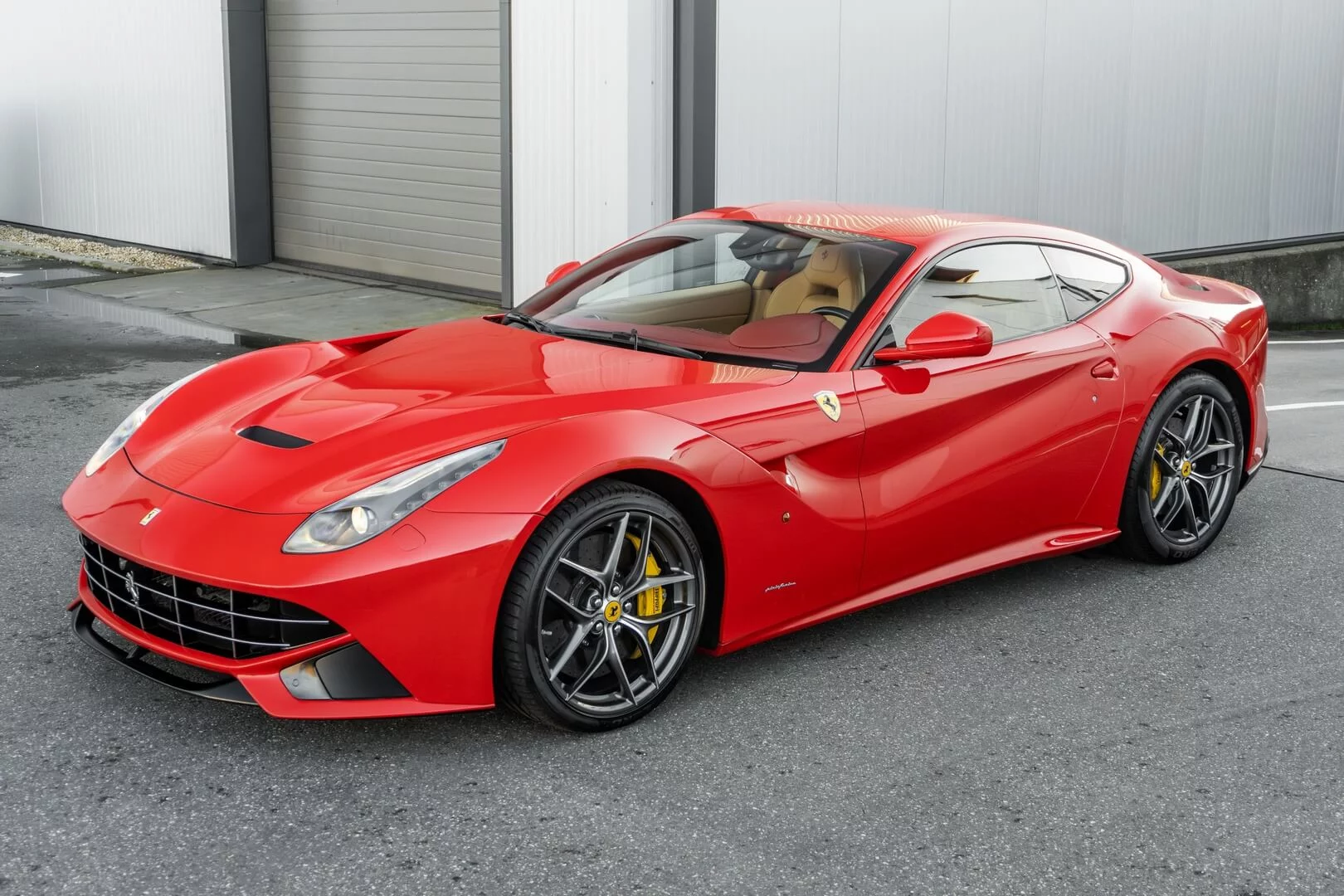 Rosso Scuderia Ferrari F12