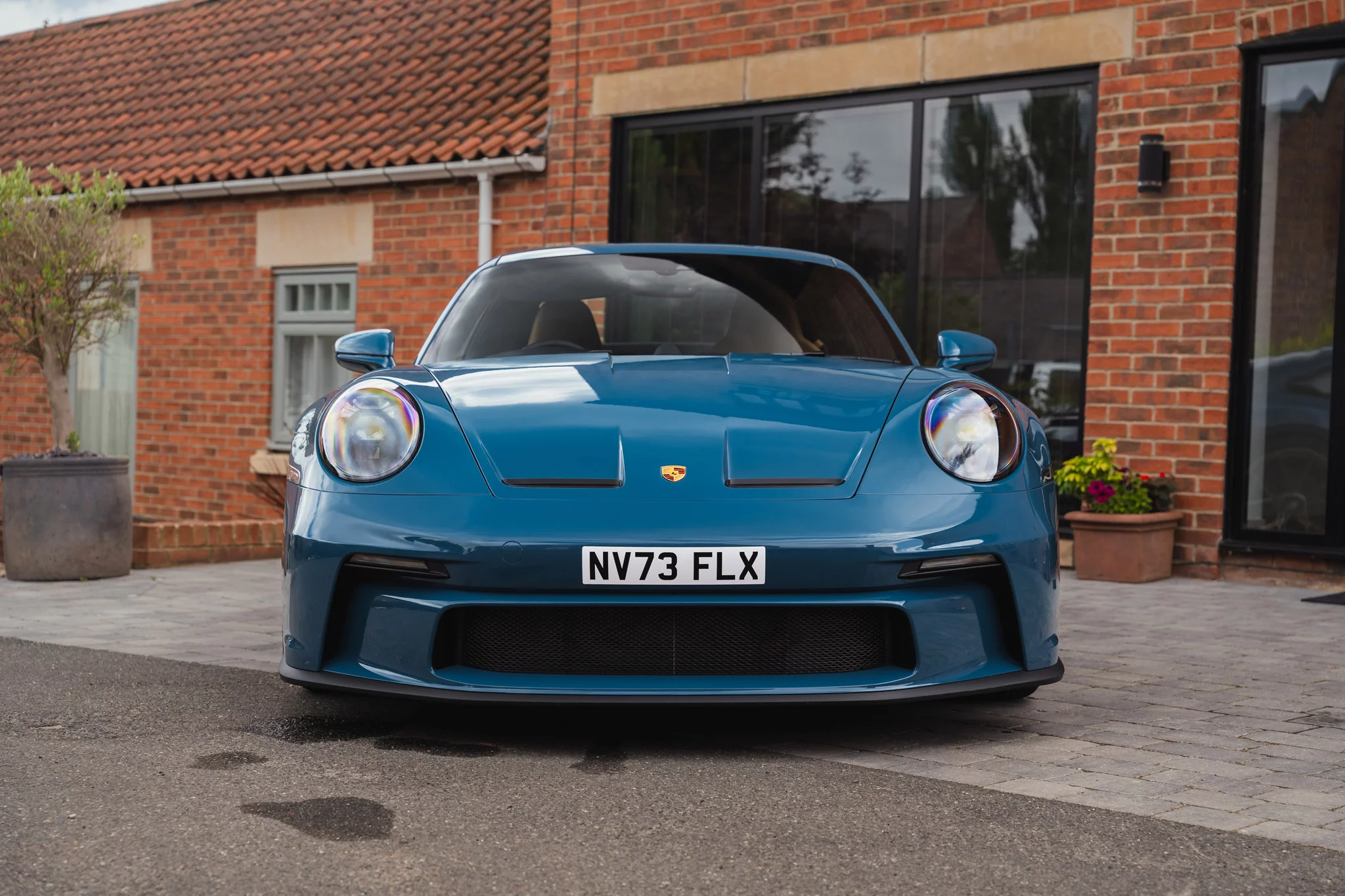 Oslo Blue Porsche 911 GT3