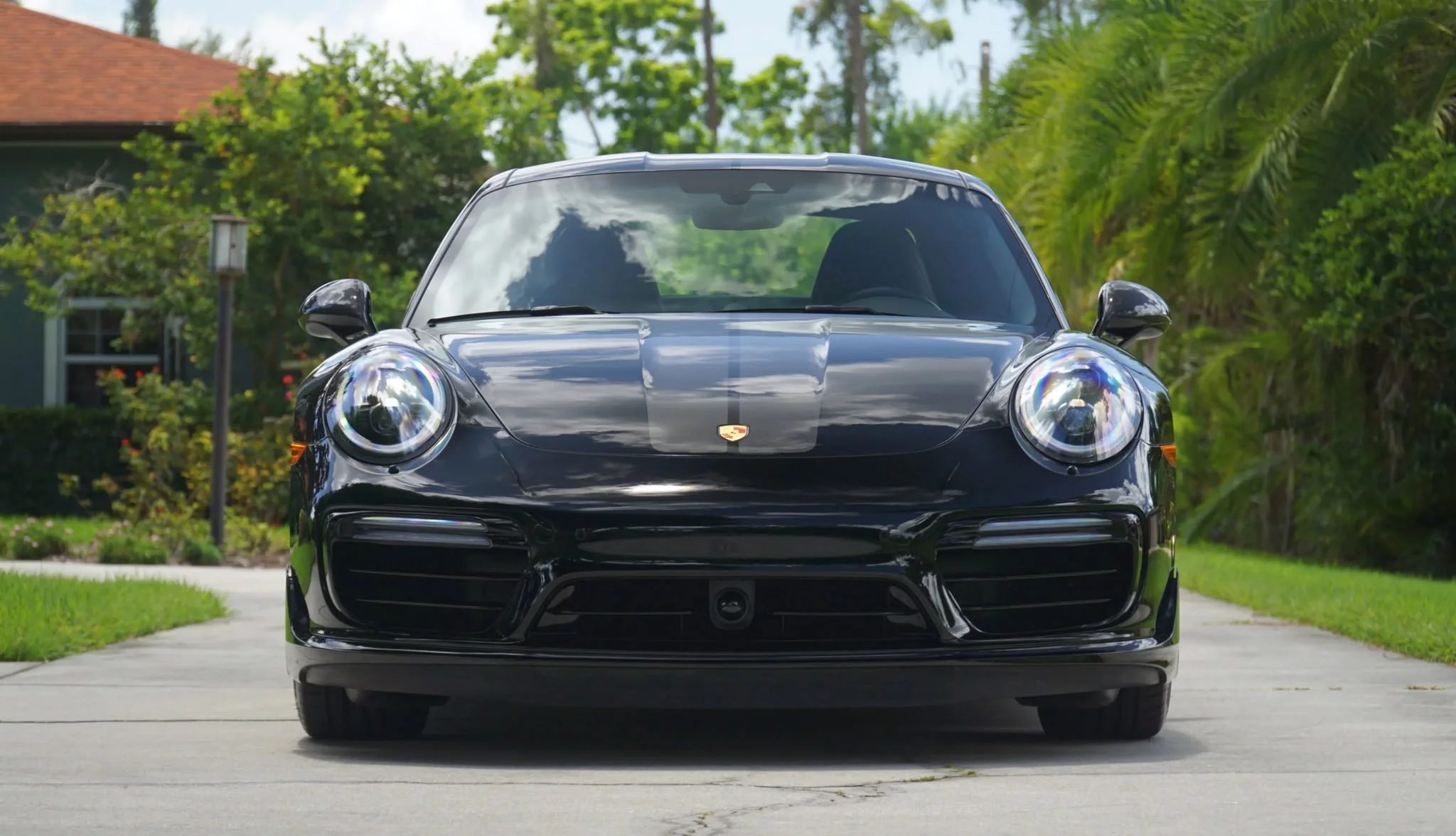 Black Porsche 911 Turbo