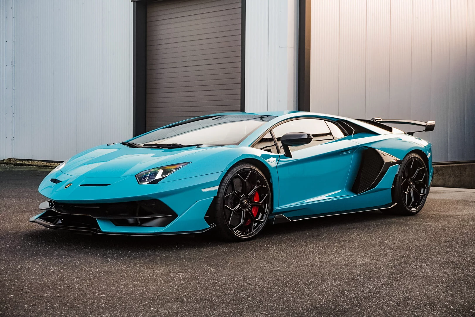 Blu Symi Lamborghini Aventador