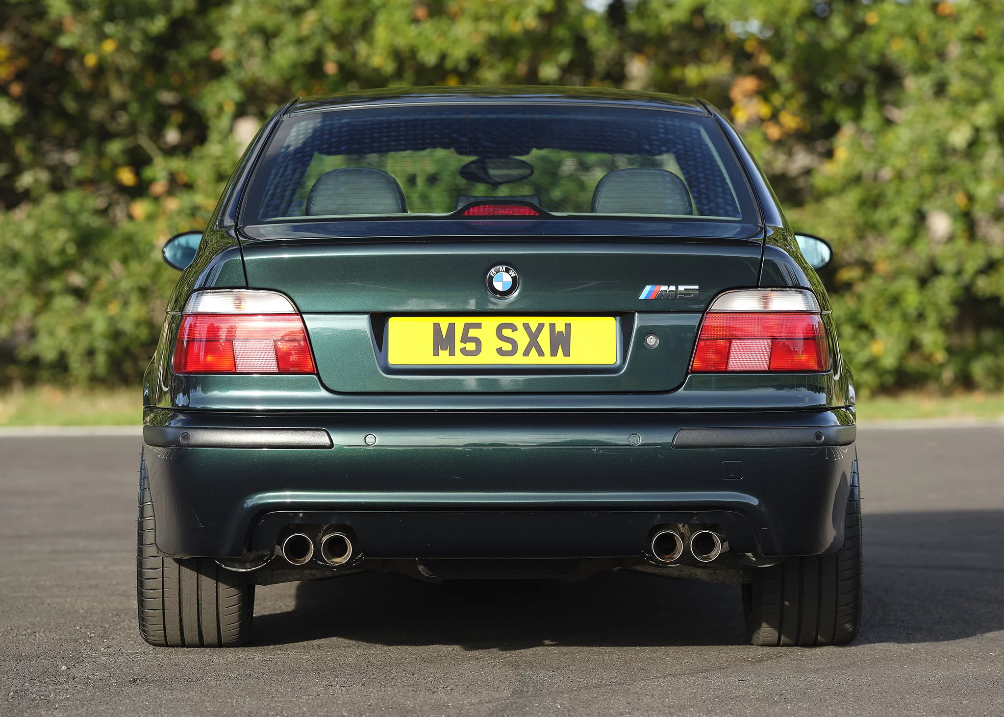 Oxford Green II BMW M5