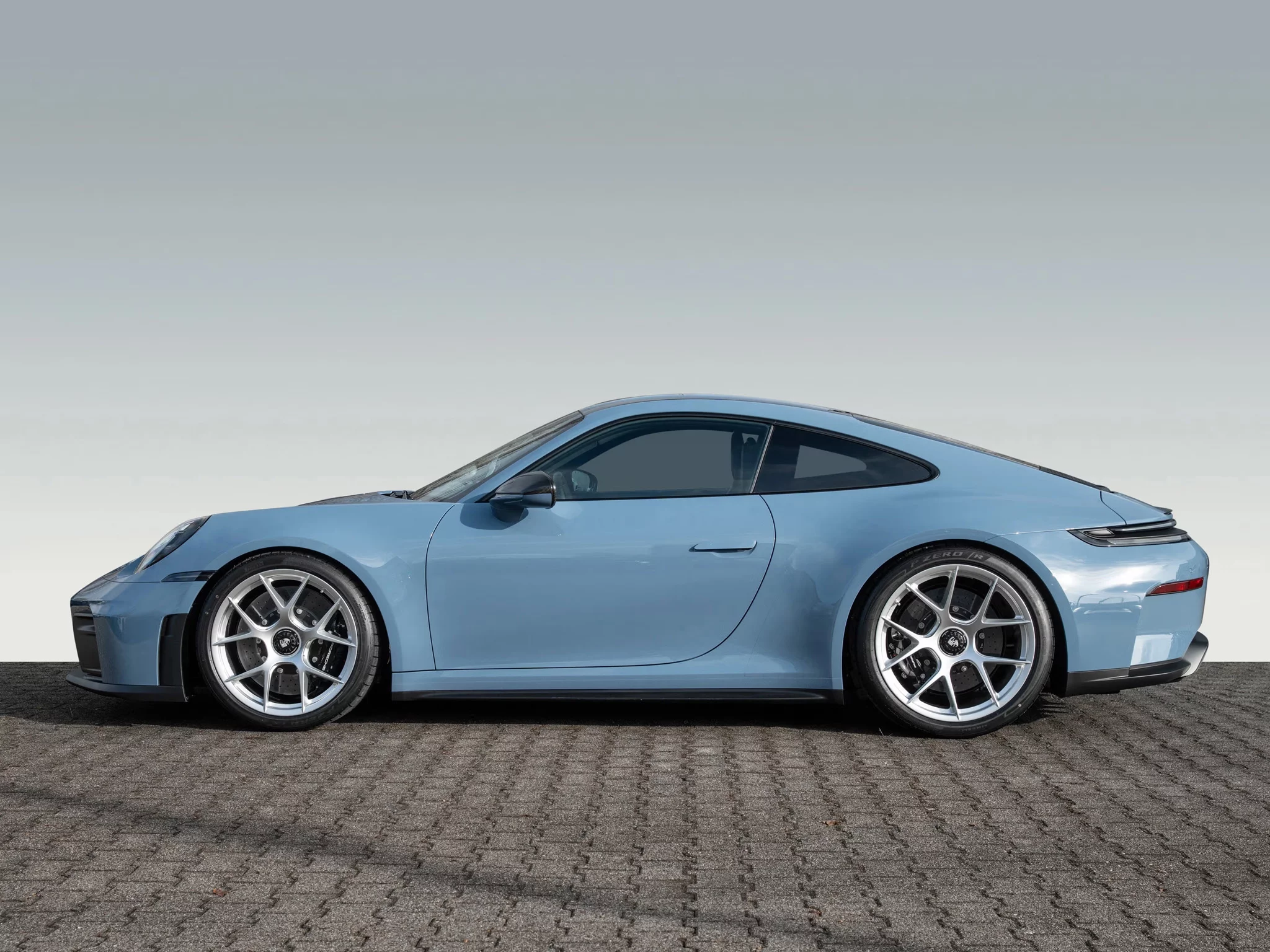 Etna Blue Porsche 911 GT3