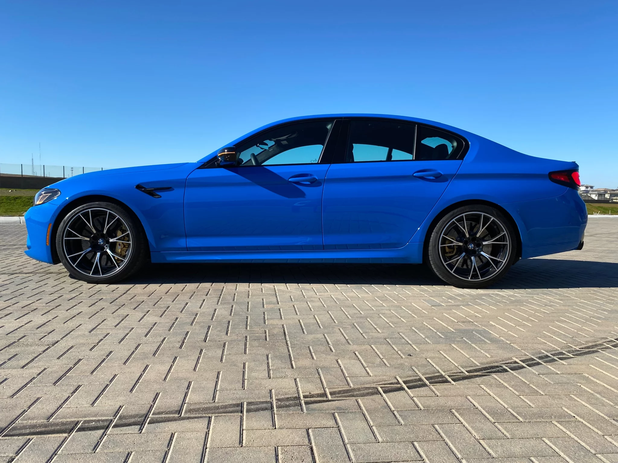 Voodoo Blue BMW M5