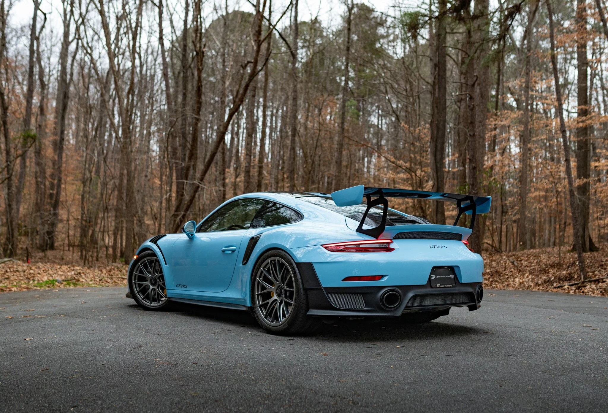 Gulf Blue Porsche 911 GT2 RS