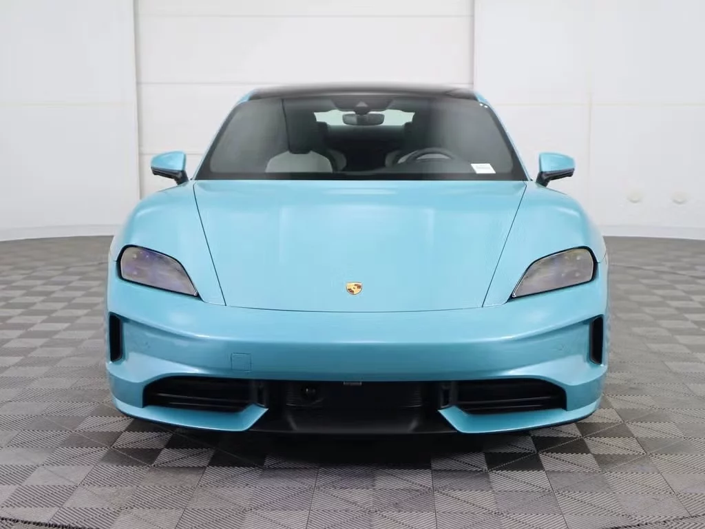 Ipanema Blue Metallic Porsche Taycan