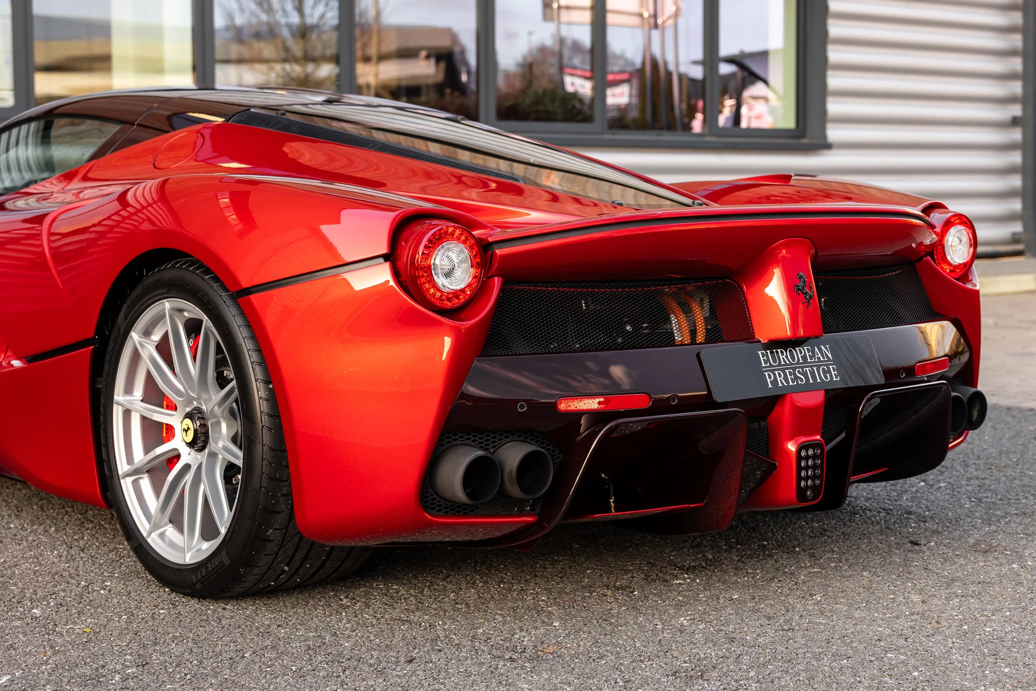 Rosso Fuoco Ferrari LaFerrari