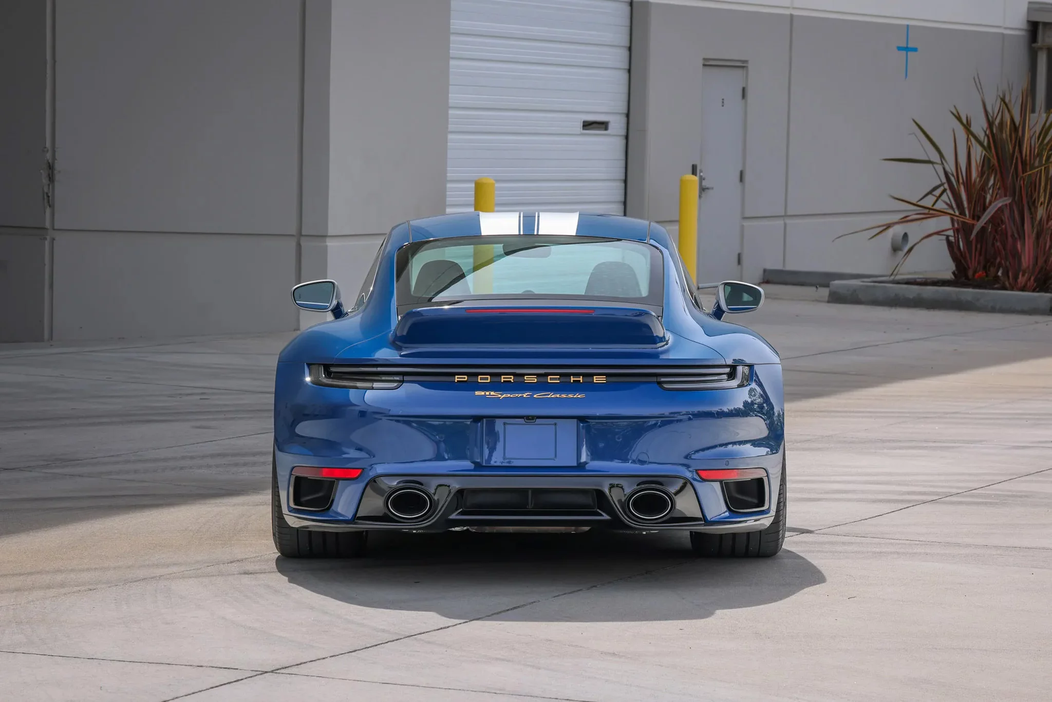 Manaus Blue Porsche 911 Sport Classic