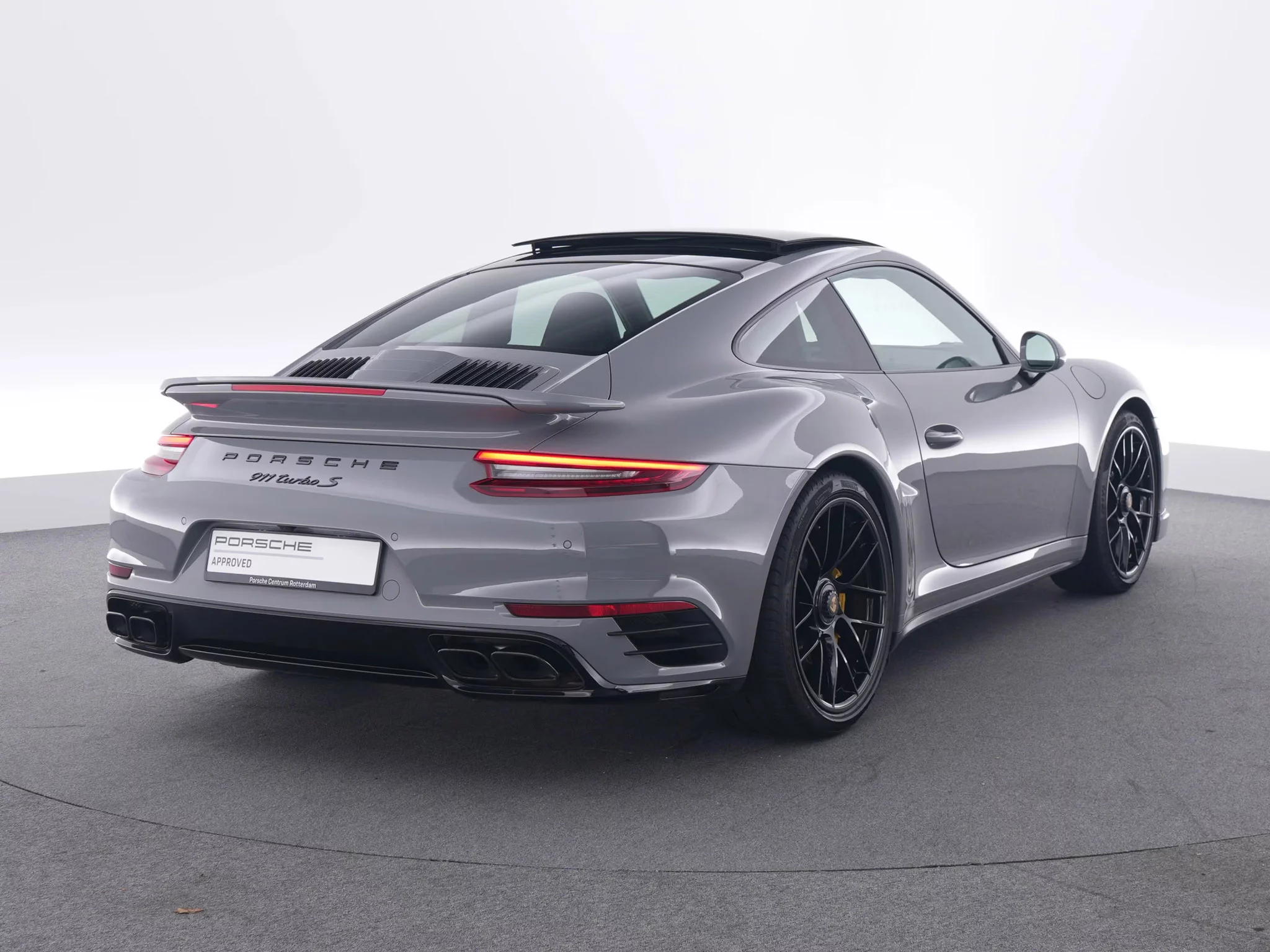 Nardo Grey Porsche 911 Turbo