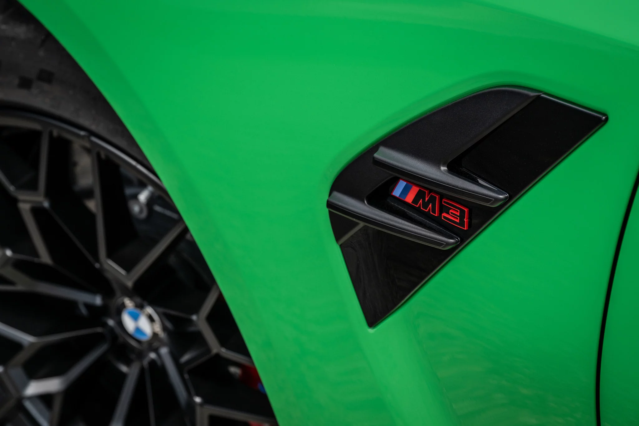 Signal Green BMW M3