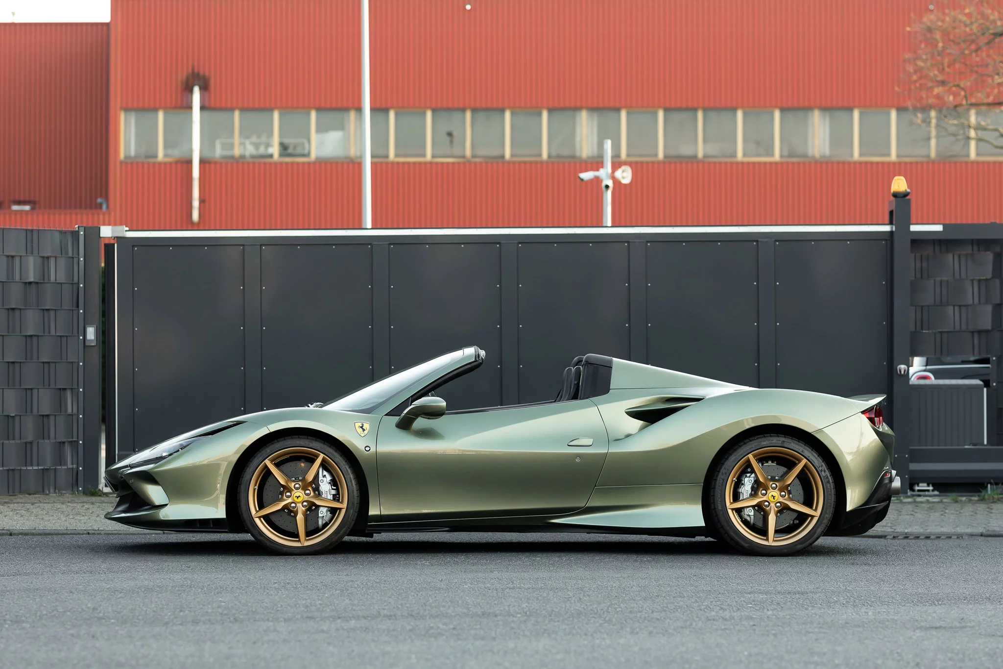 Verde Masoni Ferrari F8