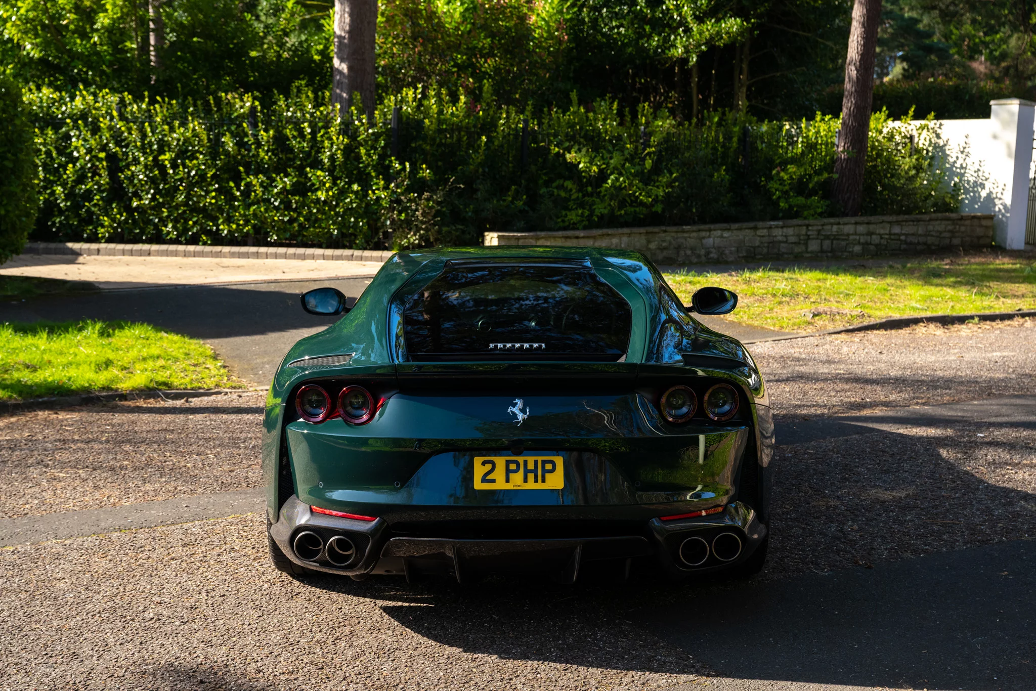 Verde British Racing Ferrari 812