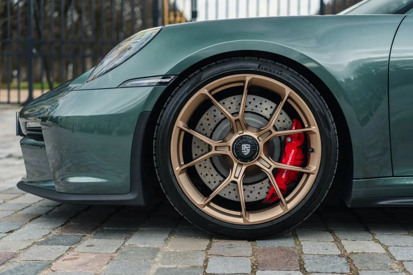 Malachite Green Metallic Porsche 911 GT3