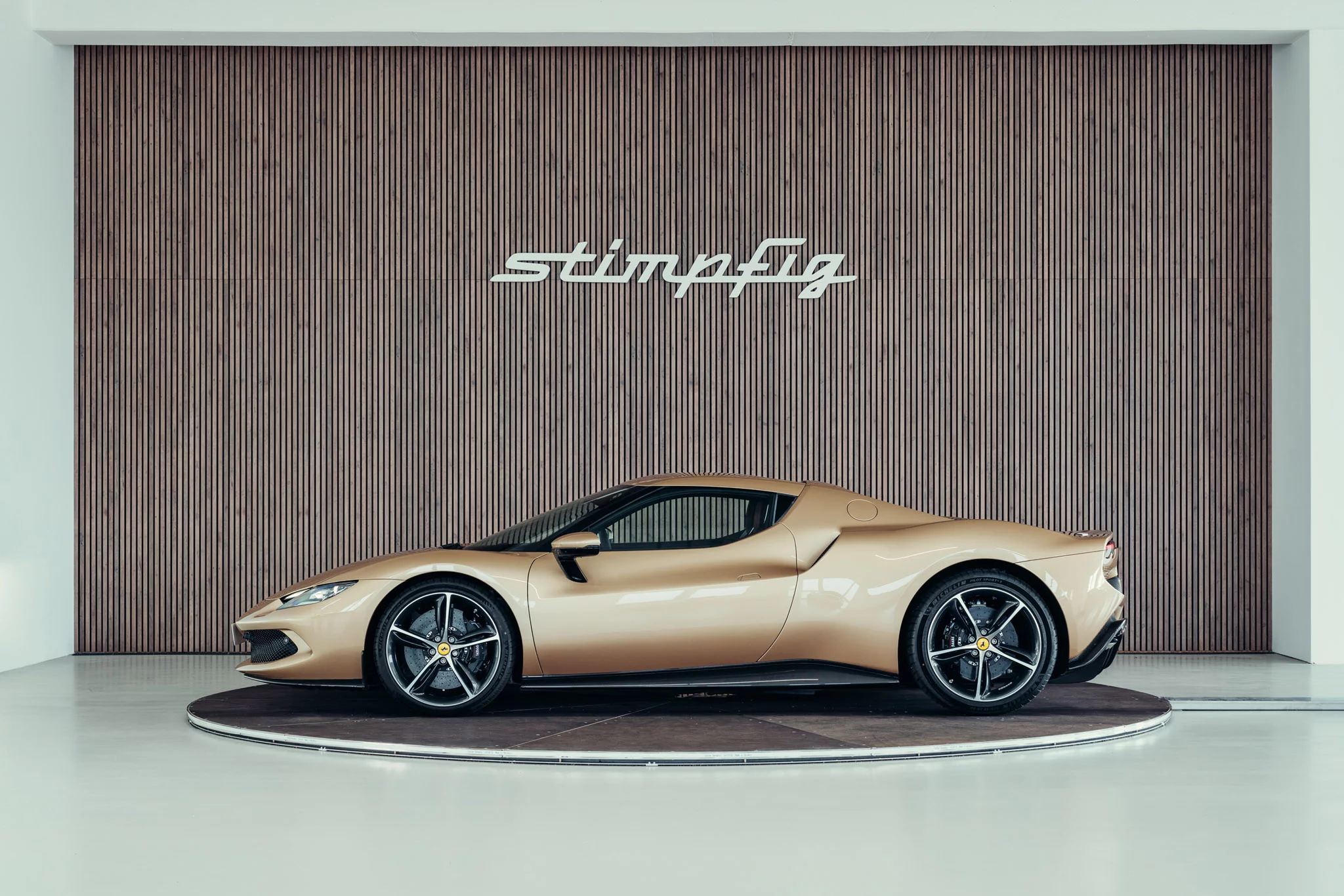 Oro Chiaro Ferrari 296