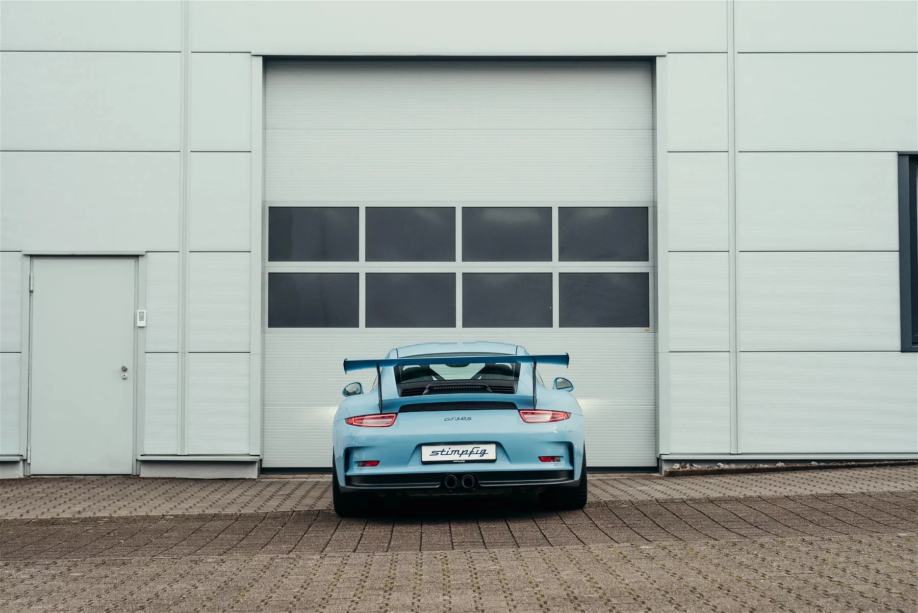 Gulf Blue Porsche 911 GT3 RS
