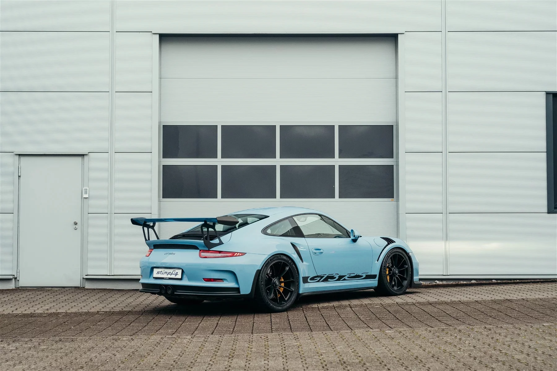 Gulf Blue Porsche 911 GT3 RS