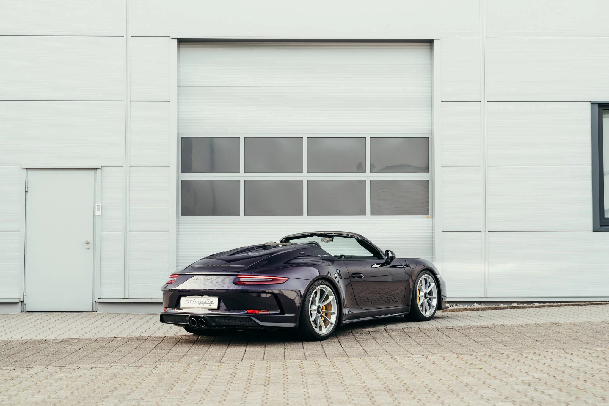 Viola Metallic Porsche 911 Speedster