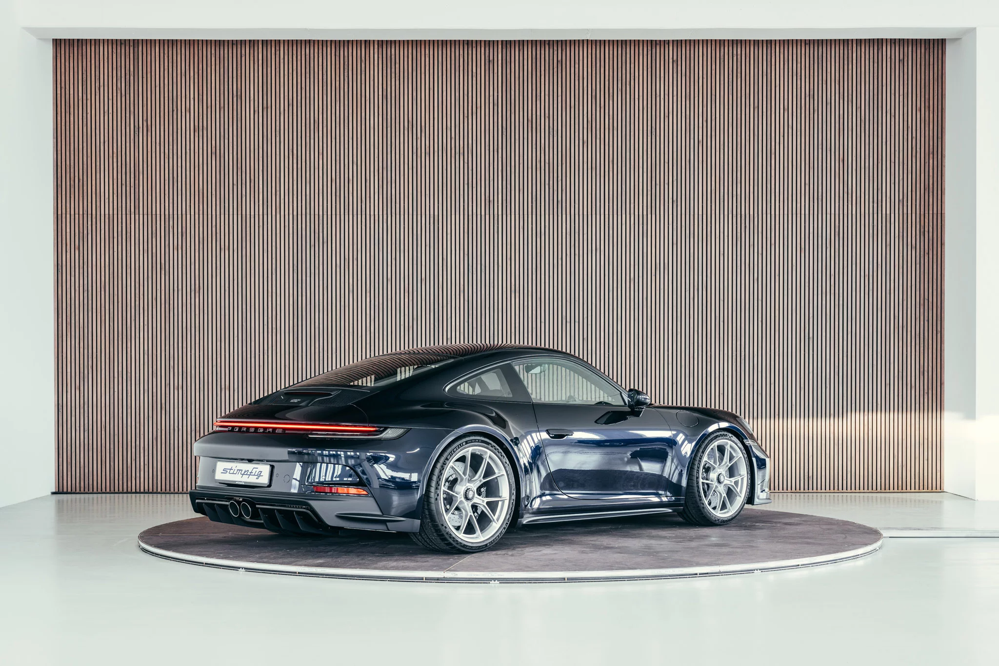 Moonlight Blue Metallic Porsche 911 GT3