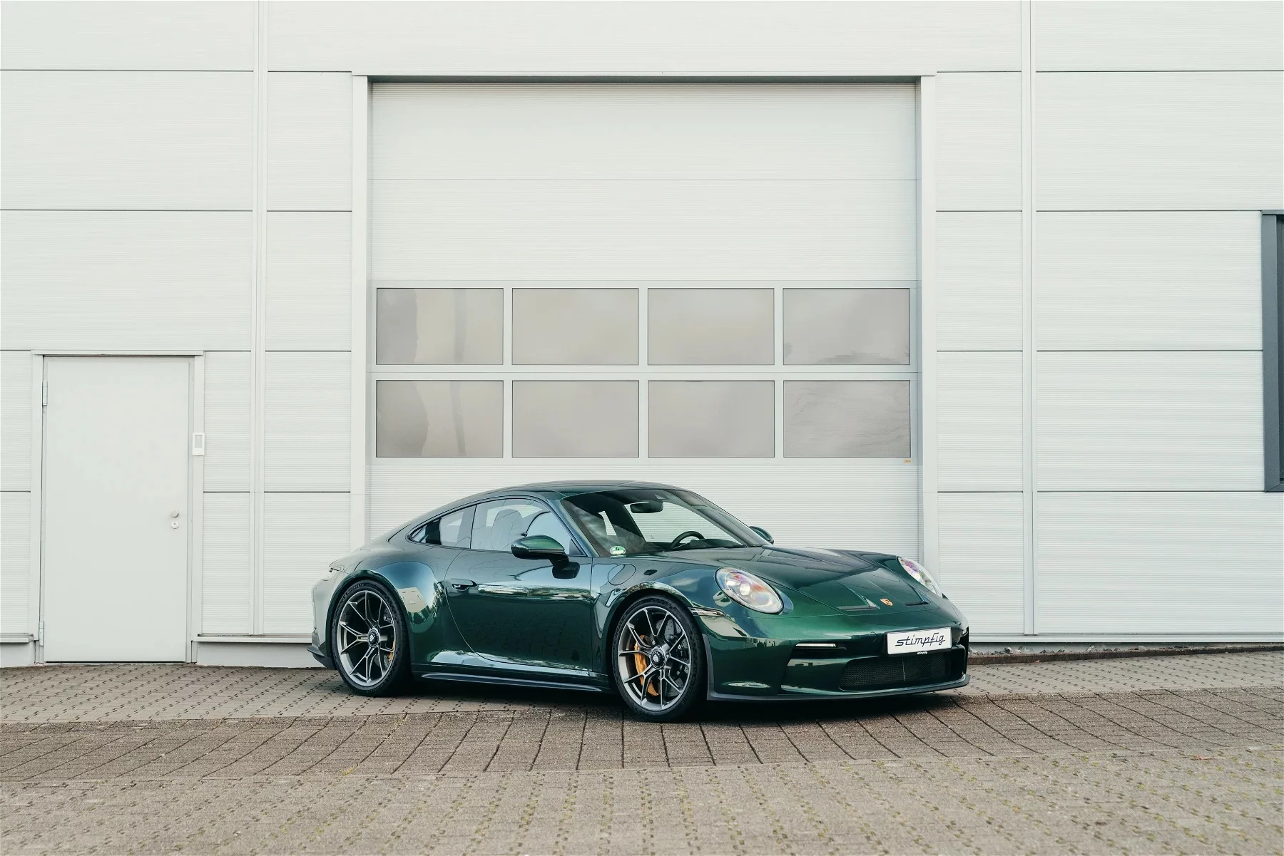 Porsche Racing Green Metallic Porsche 911 GT3